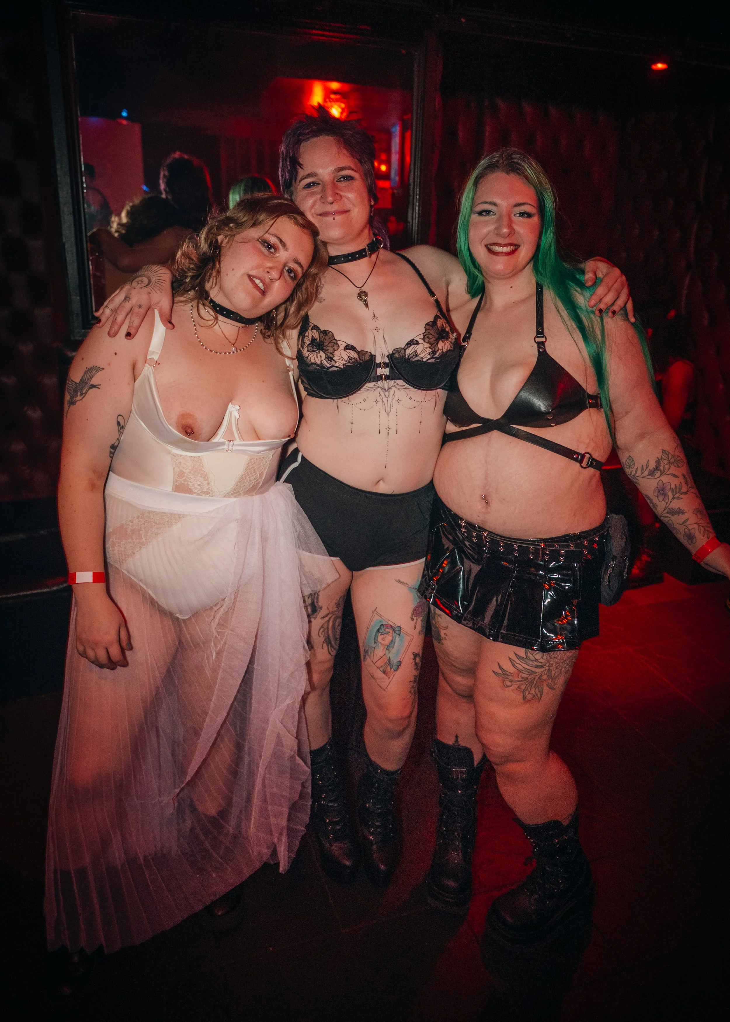 Rave Temple NW-8983.jpg