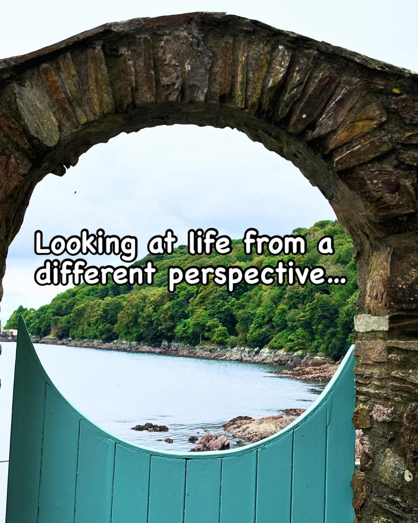 👋🏻 Sometimes a small shift in perspective is all it takes for us to feel a whole lot different, however finding a different perspective isn&rsquo;t always easy! ➡️Dr Sarah Psychology can support you in that shift you may need! ➡️ #therapy #psycholo