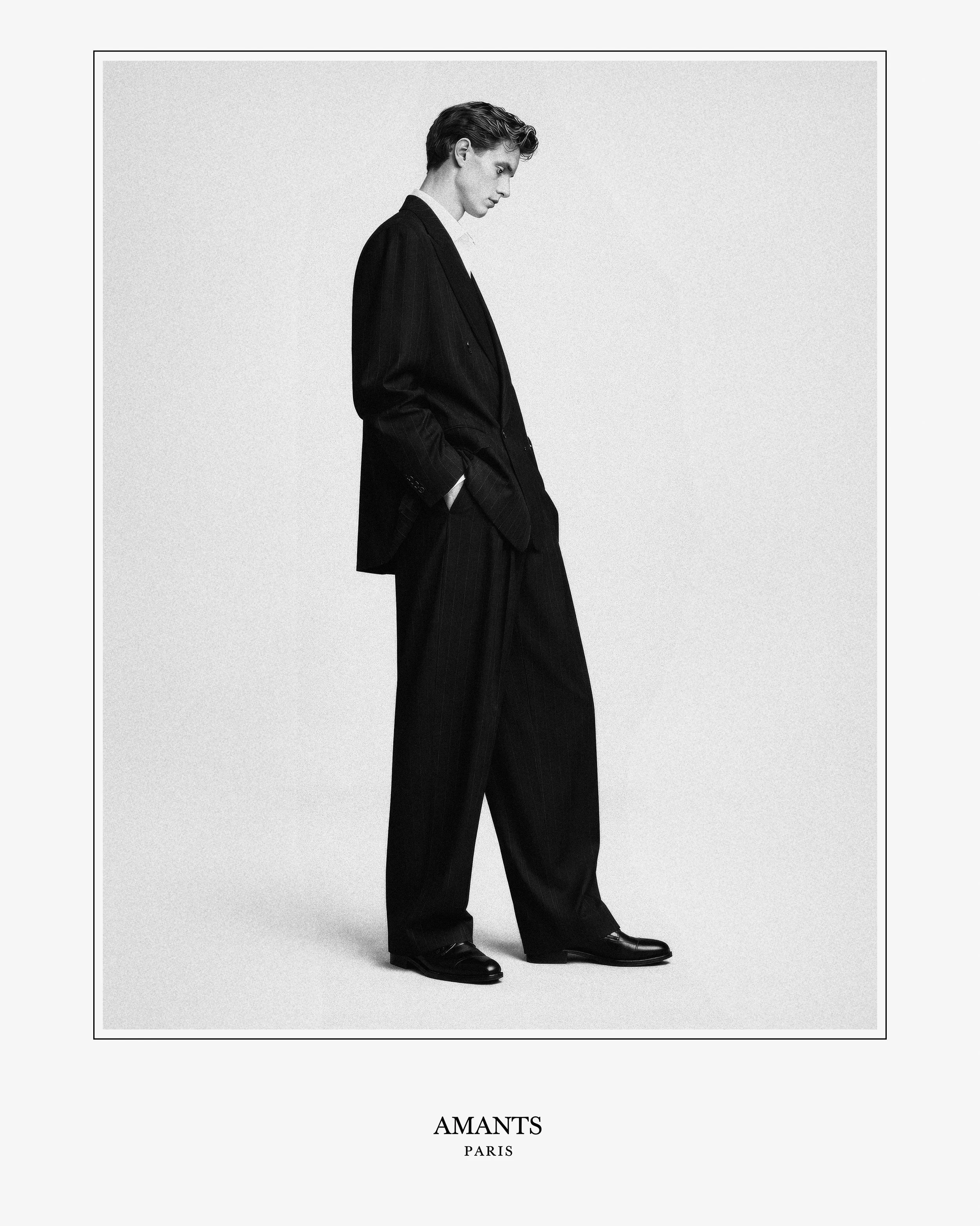 AMANTS PARIS - Tailoring Study

Series of black and white studio photographs documenting bespoke silhouettes and sartorial construction.
Focused on proportion, structure, and material presence.