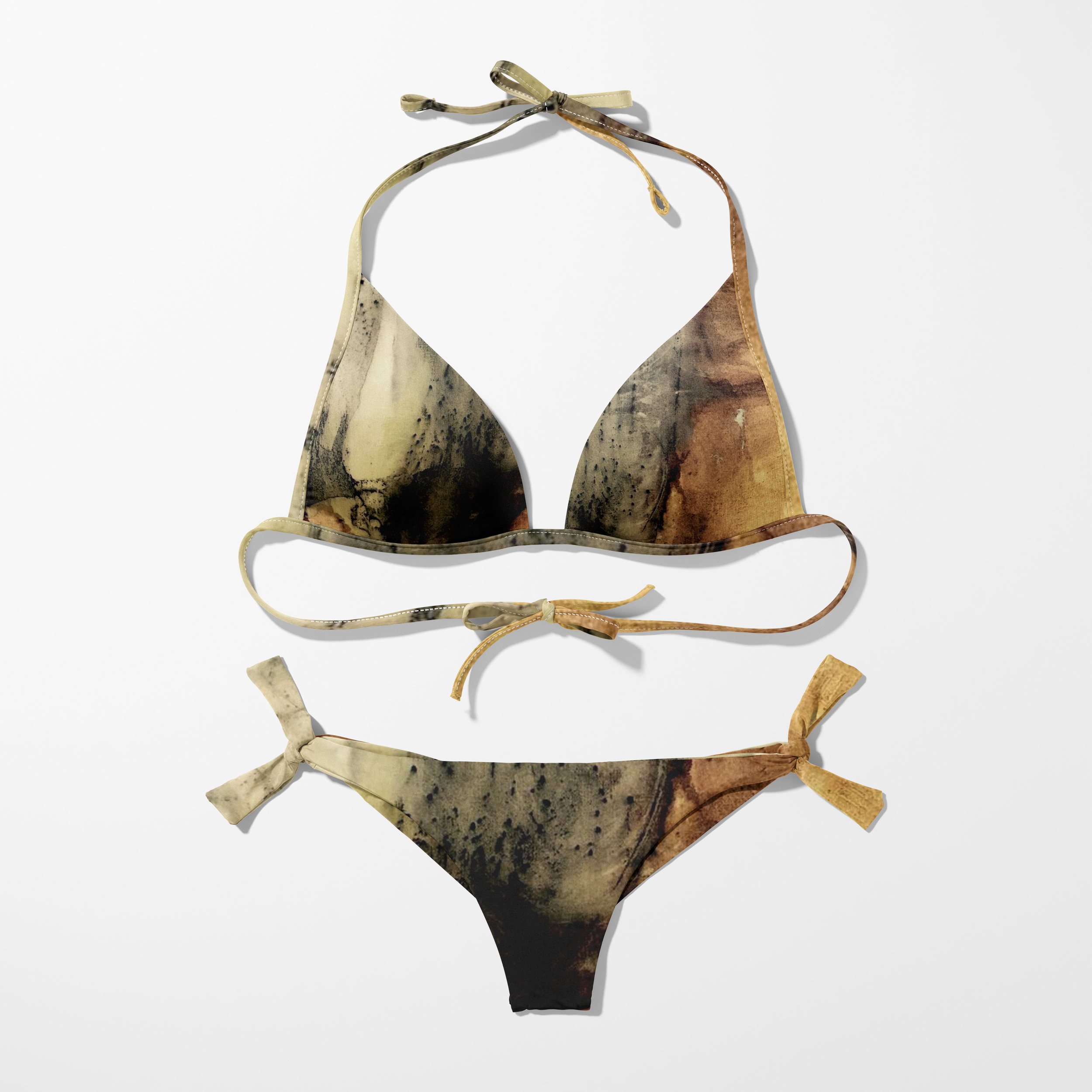 Bikini Mockup 2 by Creatsy (6è.png