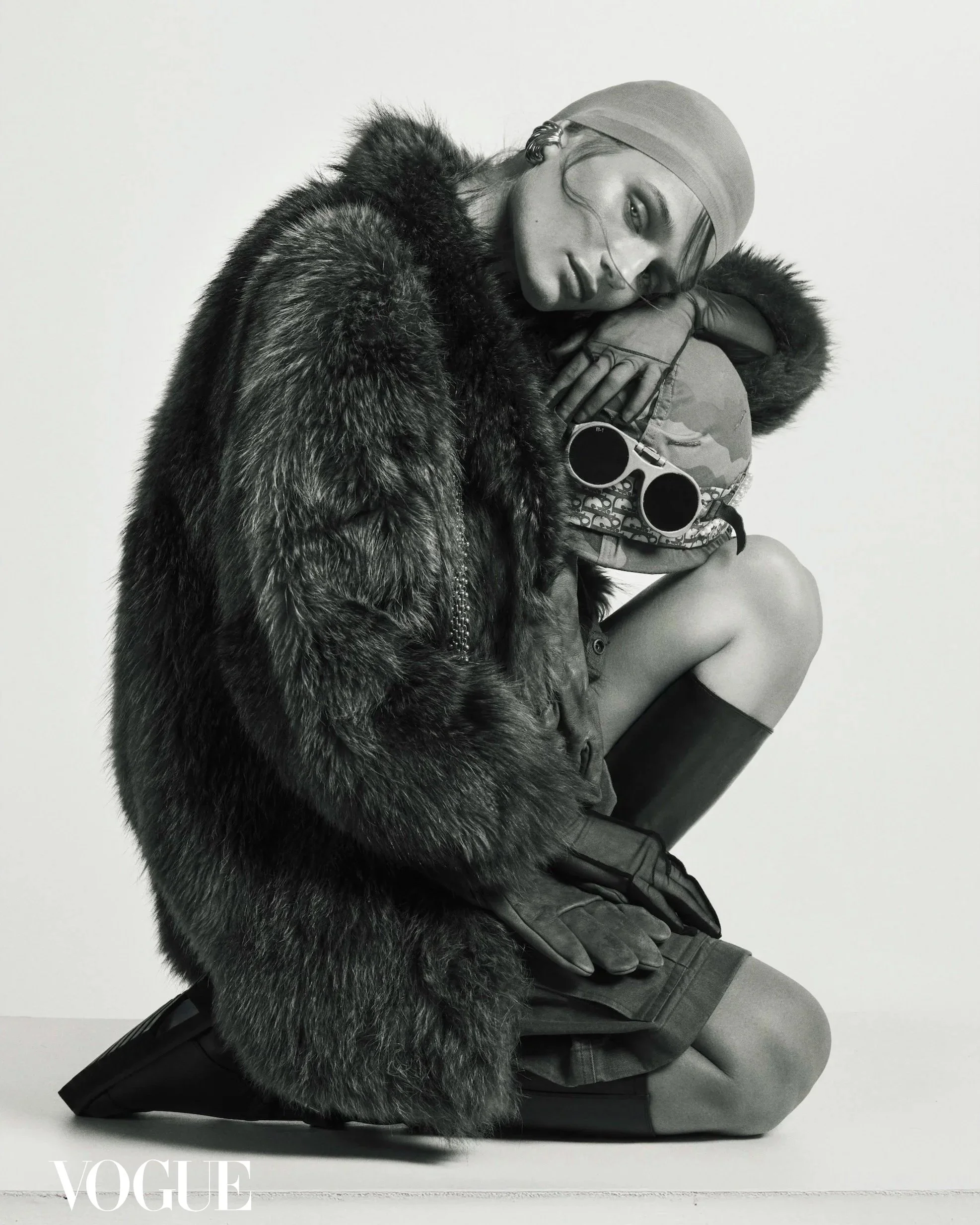 PHOTO VOGUE - WARZONE EDITORIAL SHOOTING 