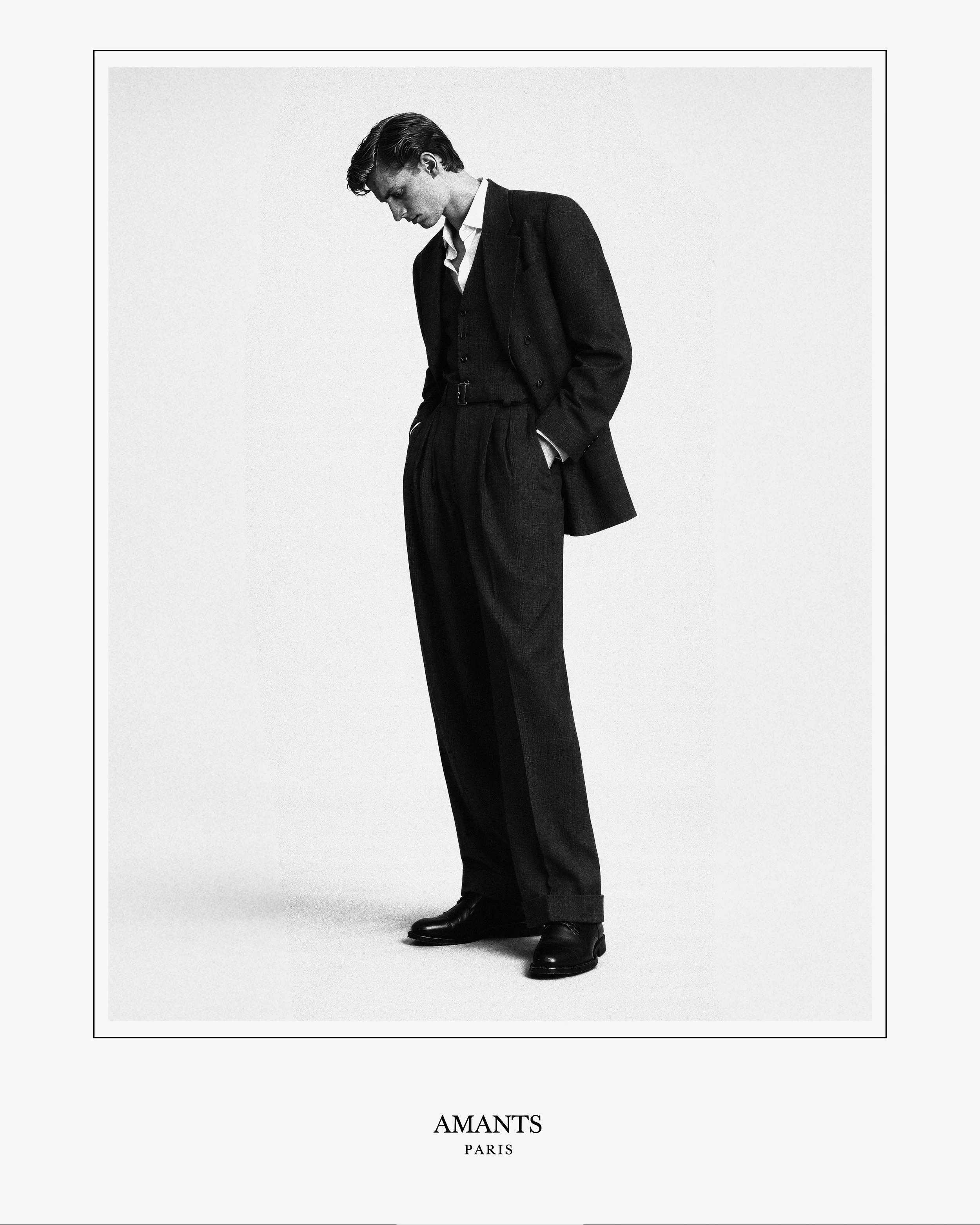 AMANTS PARIS - Tailoring Study

Series of black and white studio photographs documenting bespoke silhouettes and sartorial construction.
Focused on proportion, structure, and material presence.