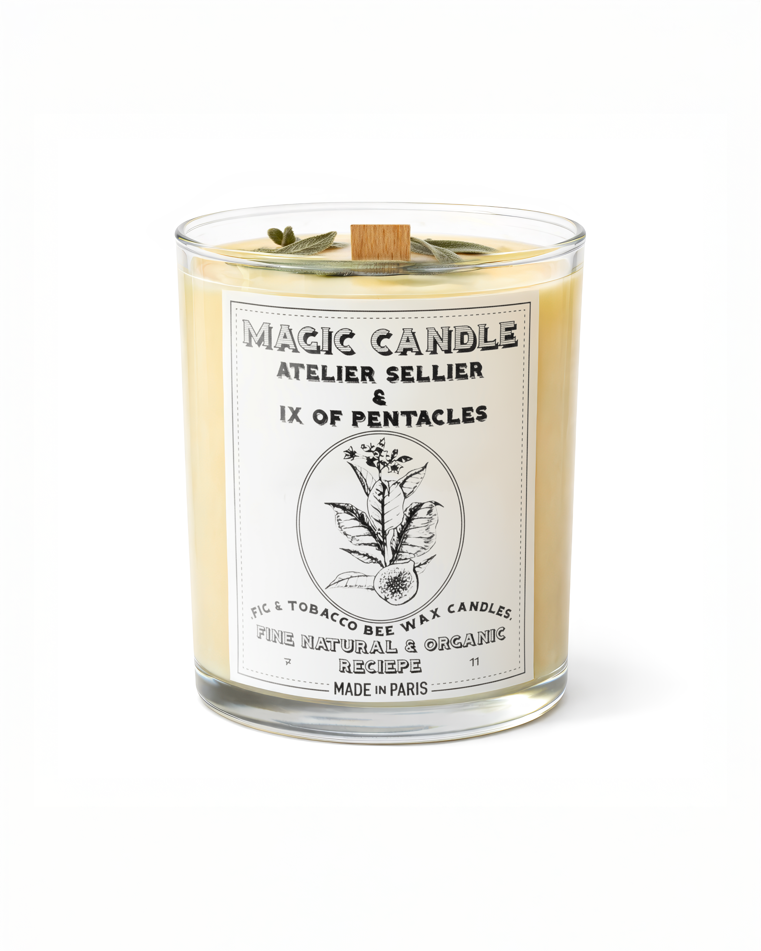 Atelier Sellier Candle — Figue Tabac
Hand-poured candle composed of beeswax and soy wax, featuring a wooden wick and a fig–tobacco fragrance profile.