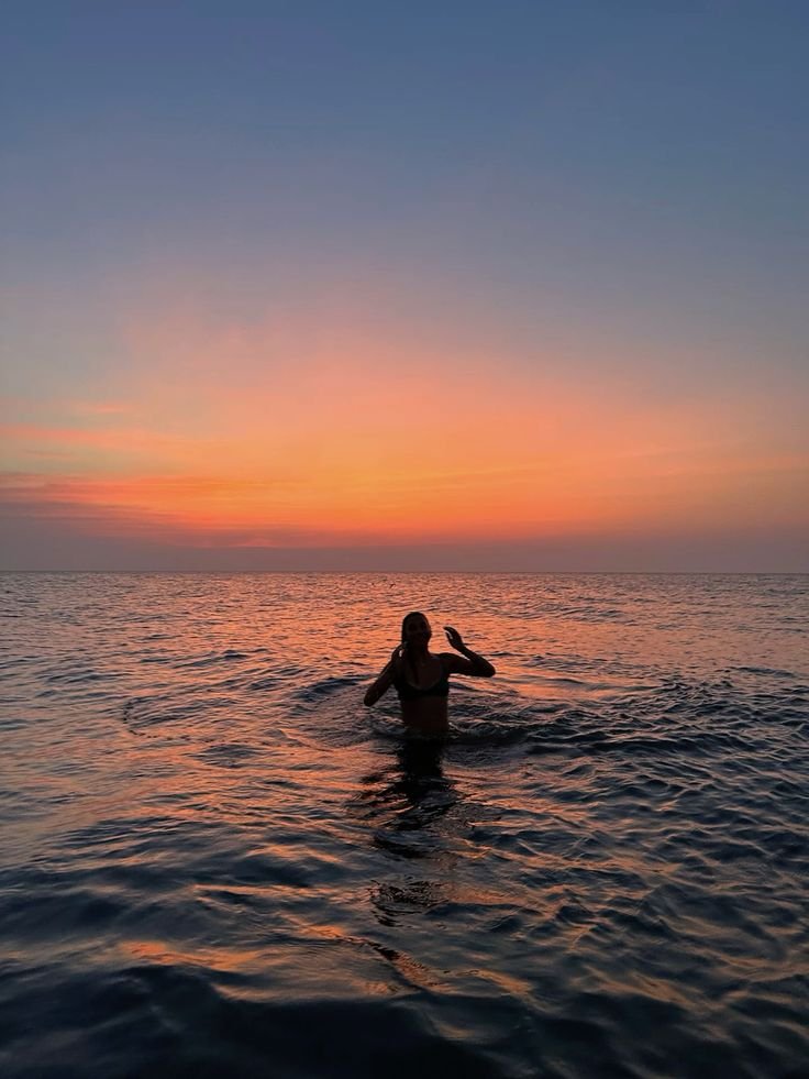 Sunrise Swim Club
