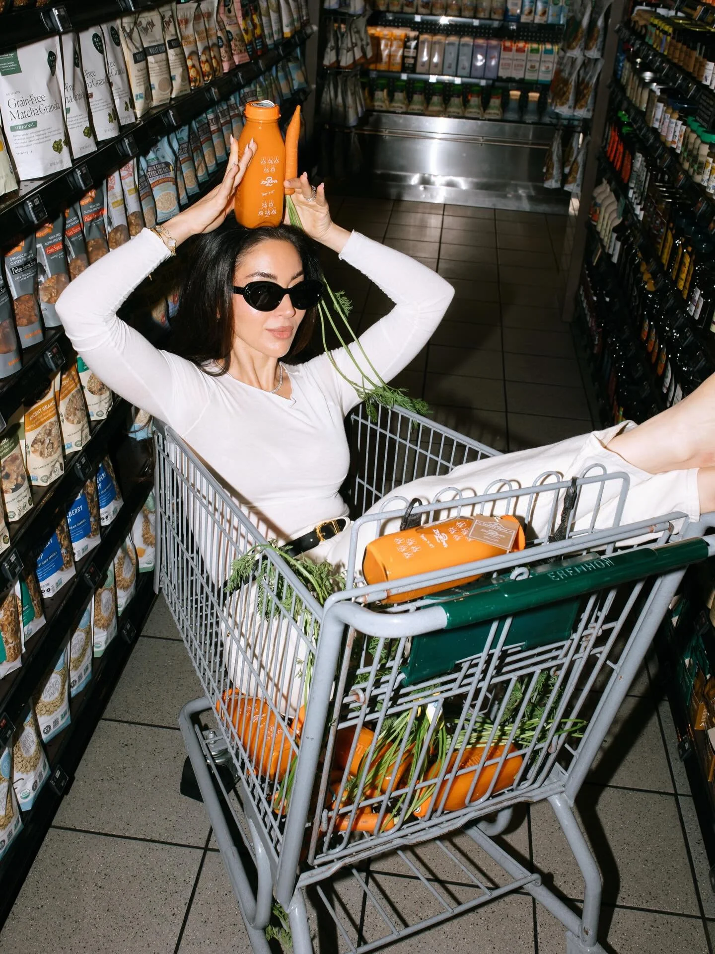 @disney x @erewhon collaboration for their limited edition juice for Zootopia 2 🥕

This shoot was an absolute blast and a whirlwind, with several creative concepts shot in store during the mid-day lunch rush at Erewhon. Such a fun experience and so 