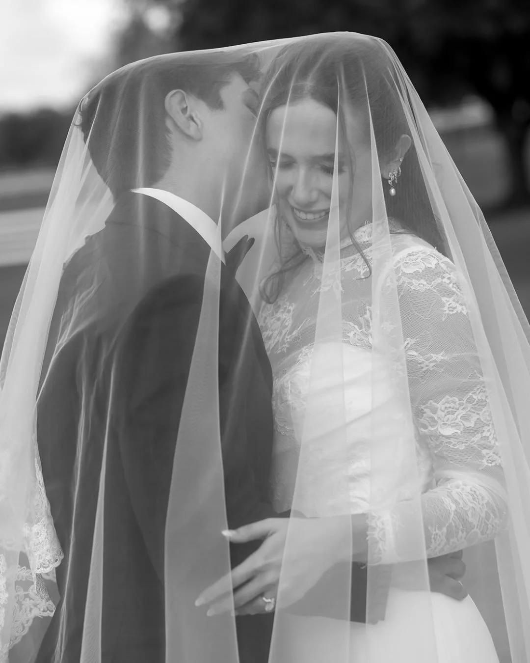 A day that held 1000 stories 🤍 Logan and Robert gorgeous spring wedding day in Houston was full of just about everything a wedding could be. Tender sentimental moments, stunning and thoughtful details, a raging dance floor that never lulled, and eve