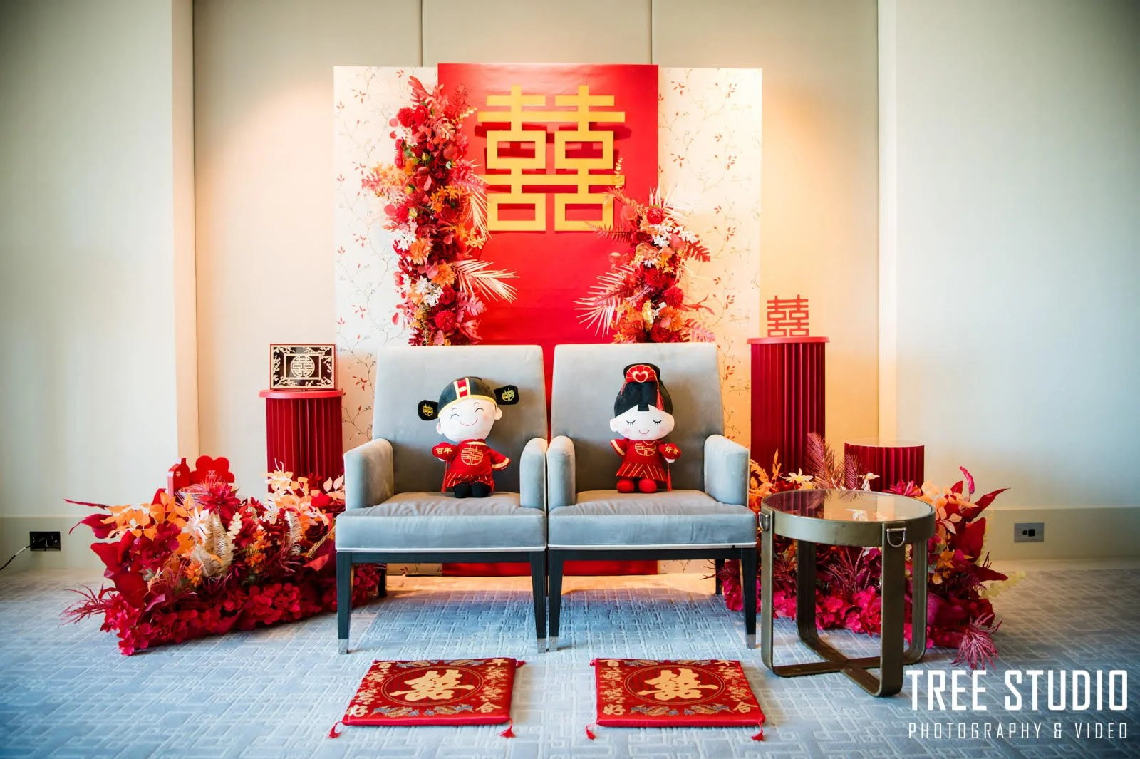 Royaltea by Tree Studio