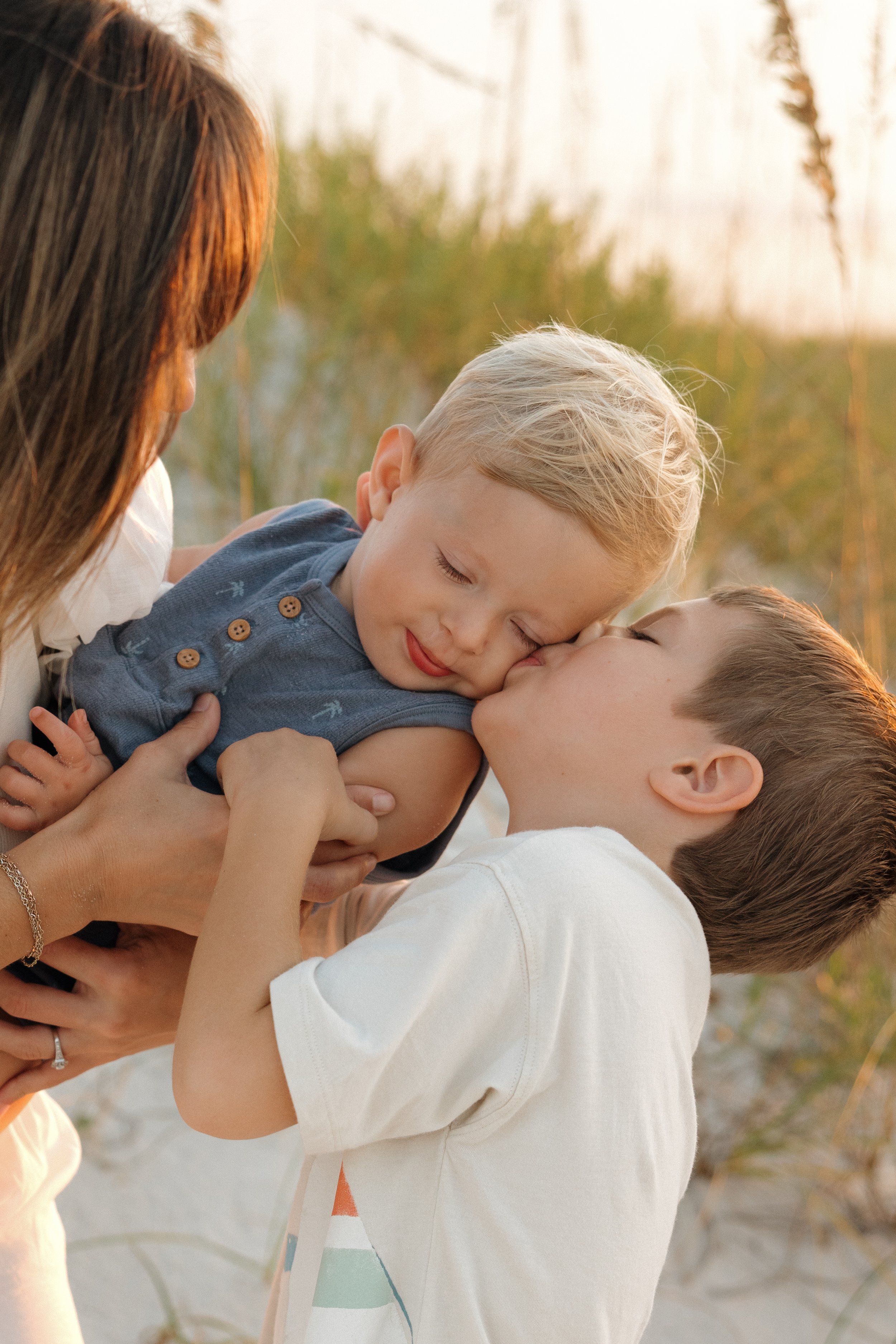 Close Family Session-100.jpg