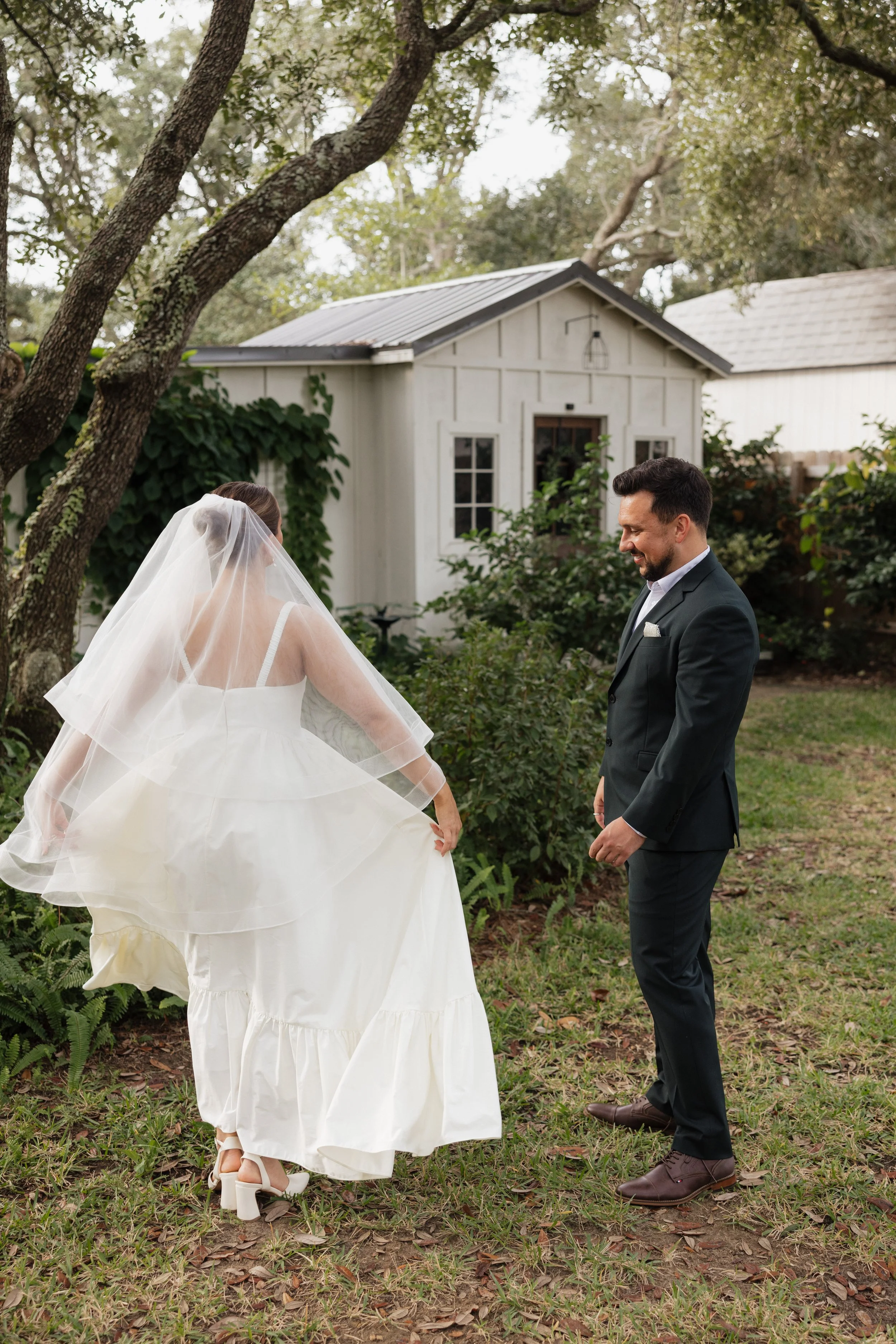 Taylor and David- Details-Getting Ready-207.jpg