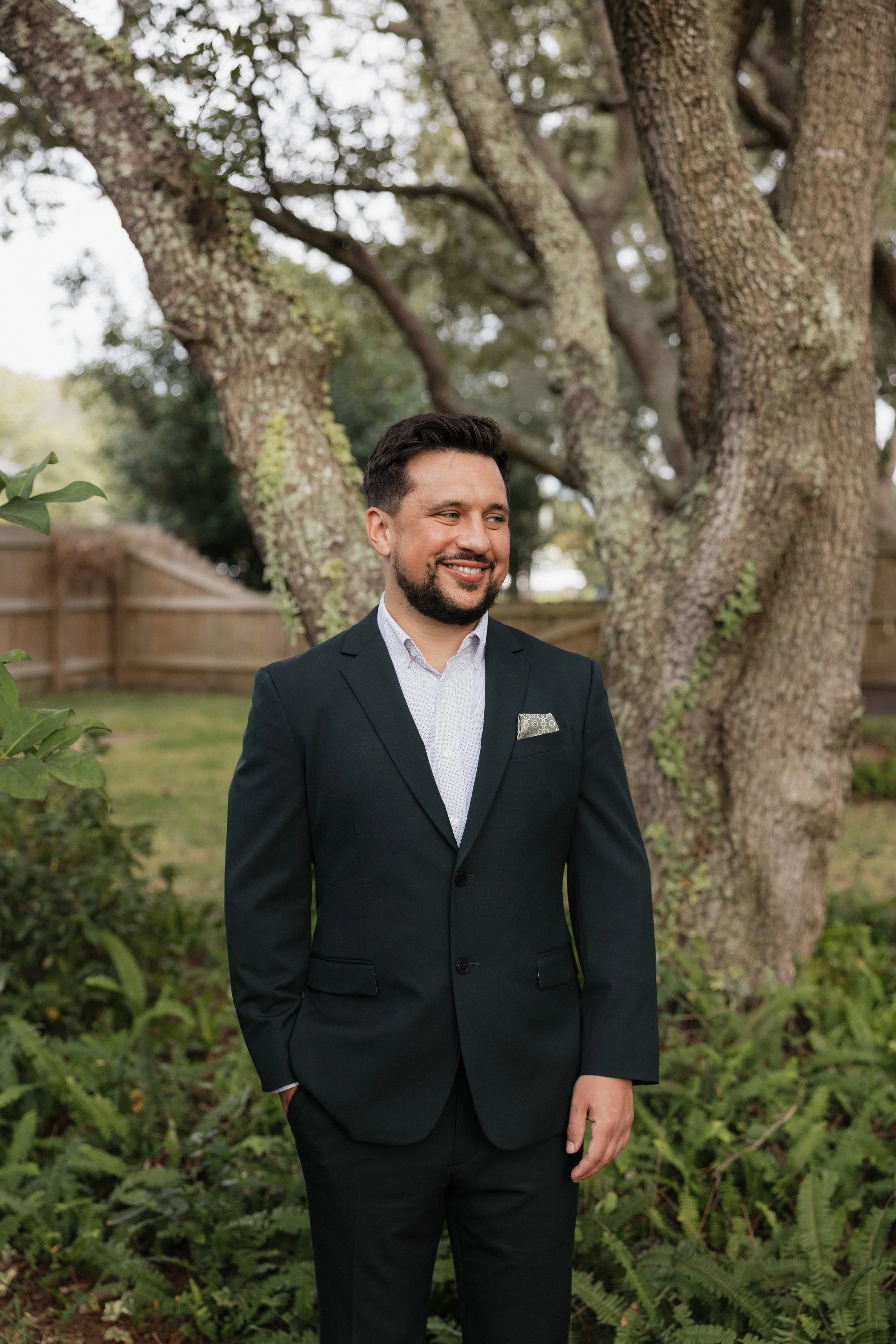 Taylor and David- Details-Getting Ready-270.jpg