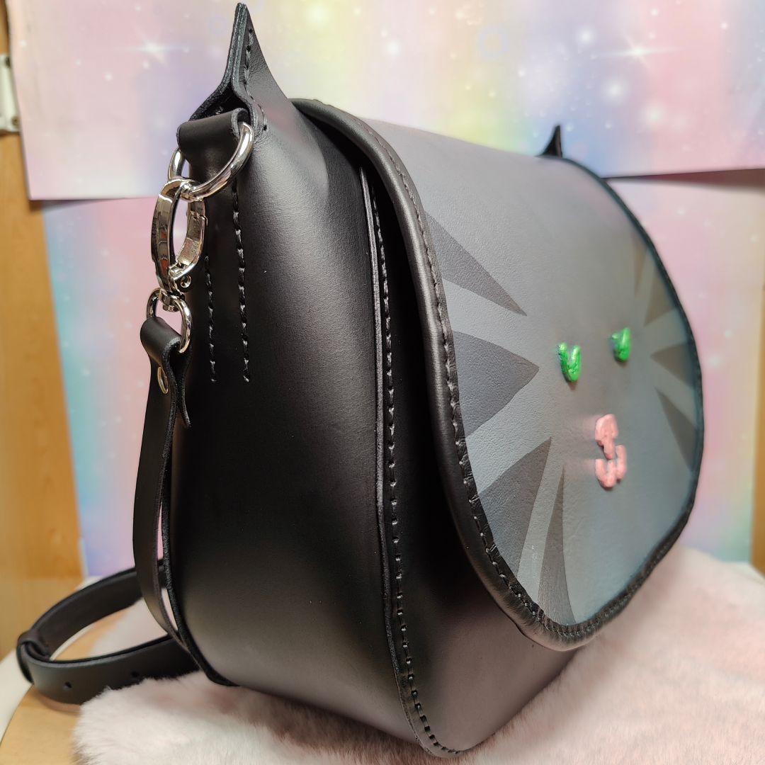 Cat bag 4.png