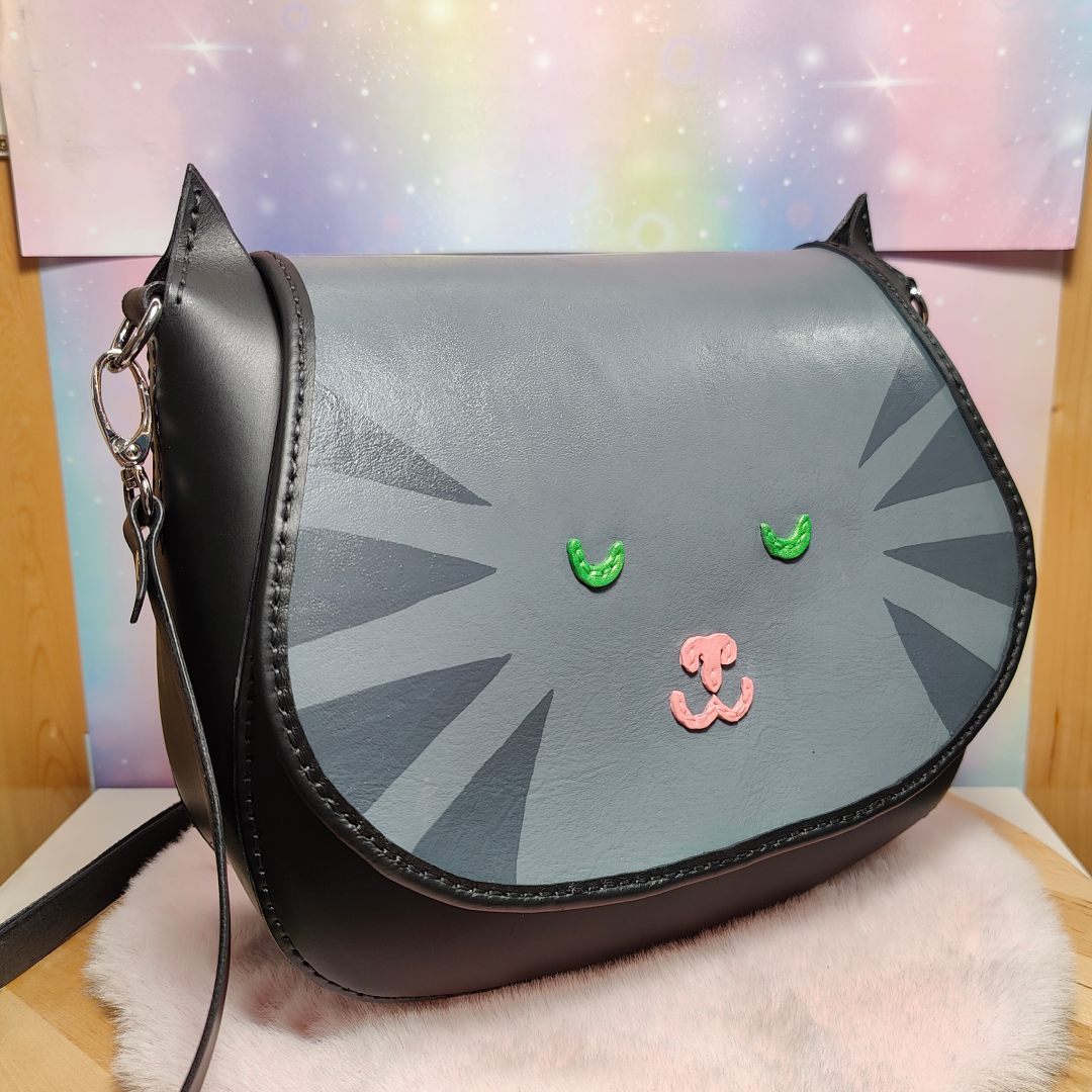 Cat bag 1.png