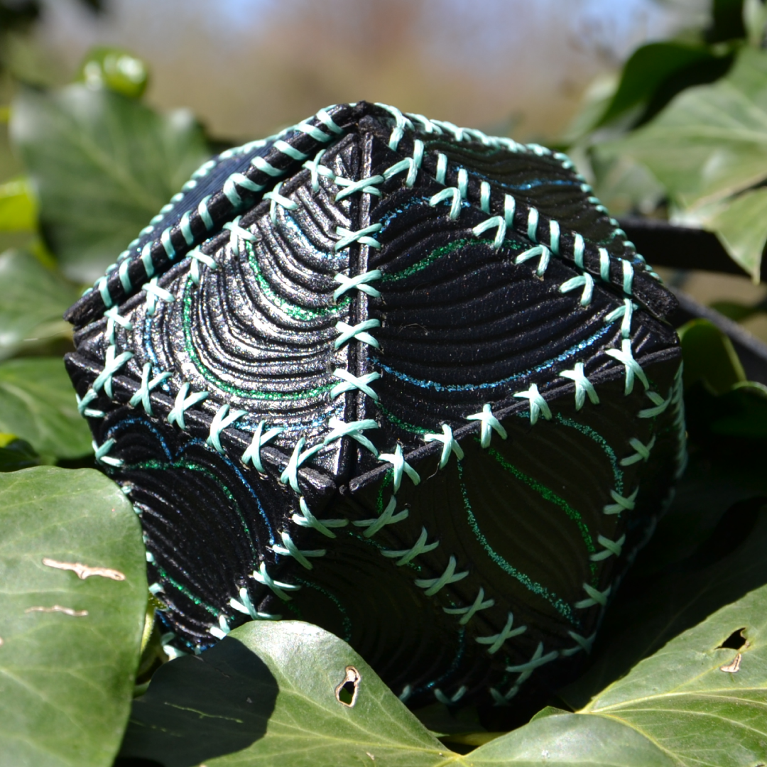 Geode dice bag 4.png