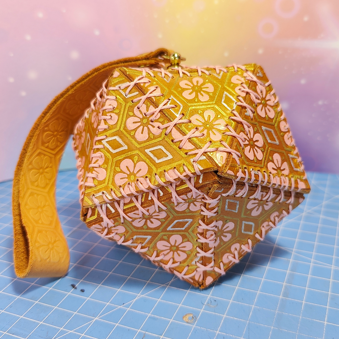 Flower dice bag 4.png