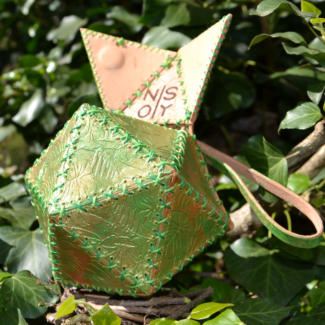 Druid dice bag 2.png