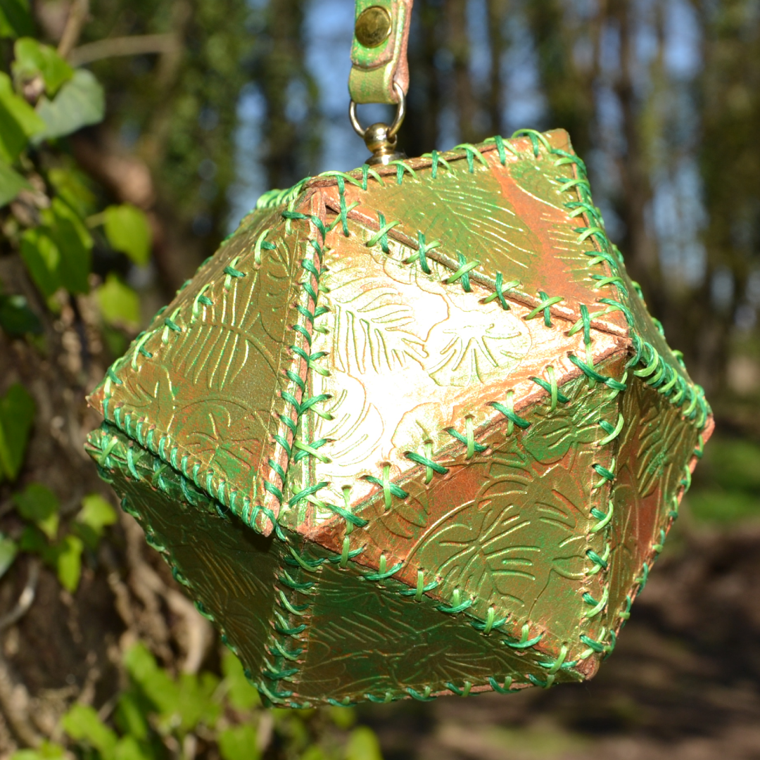 Druid dice bag 3.png