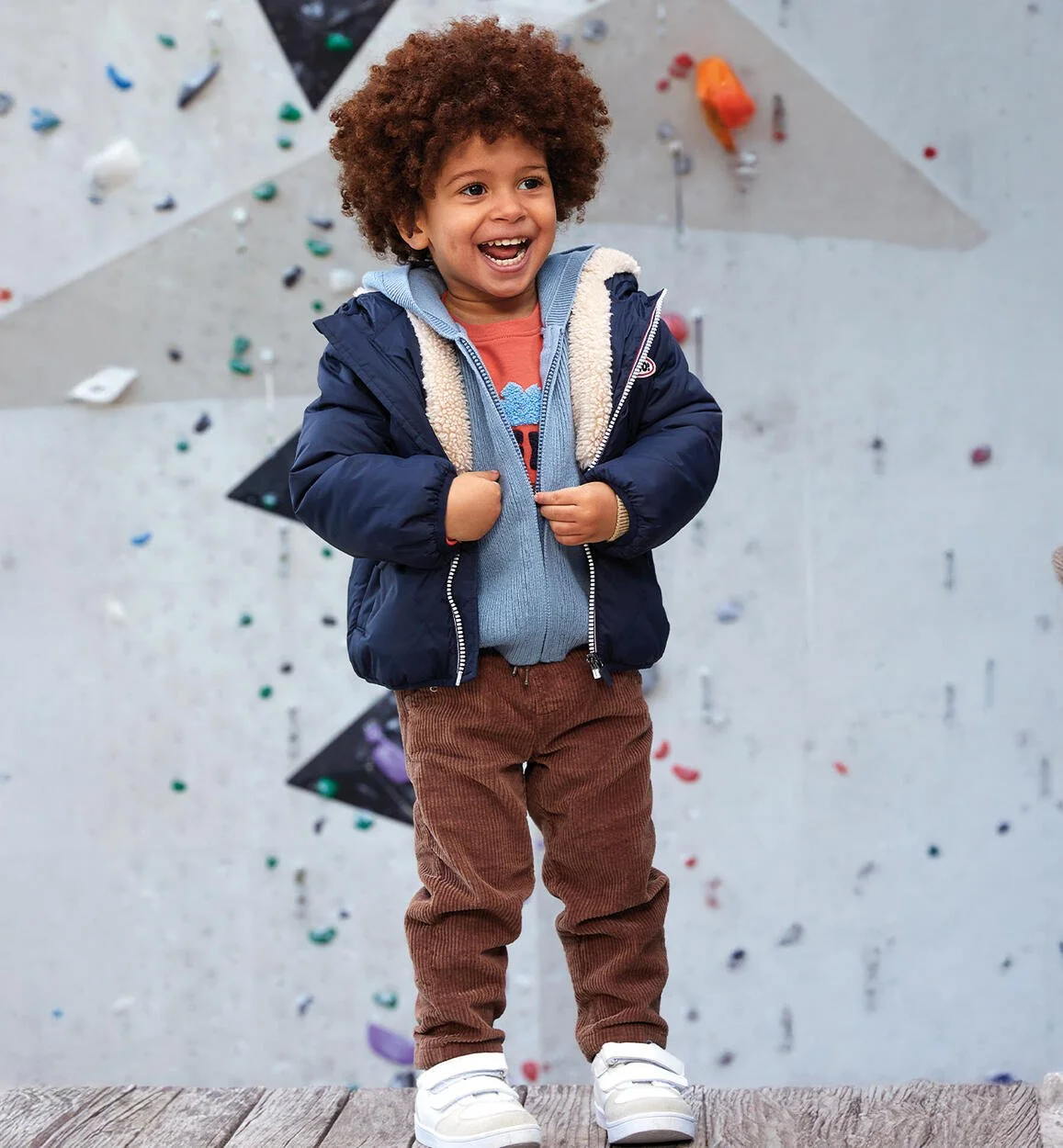 pantaloni-da-bambino-marrone-fronte-01-1224f69100-0825.jpg