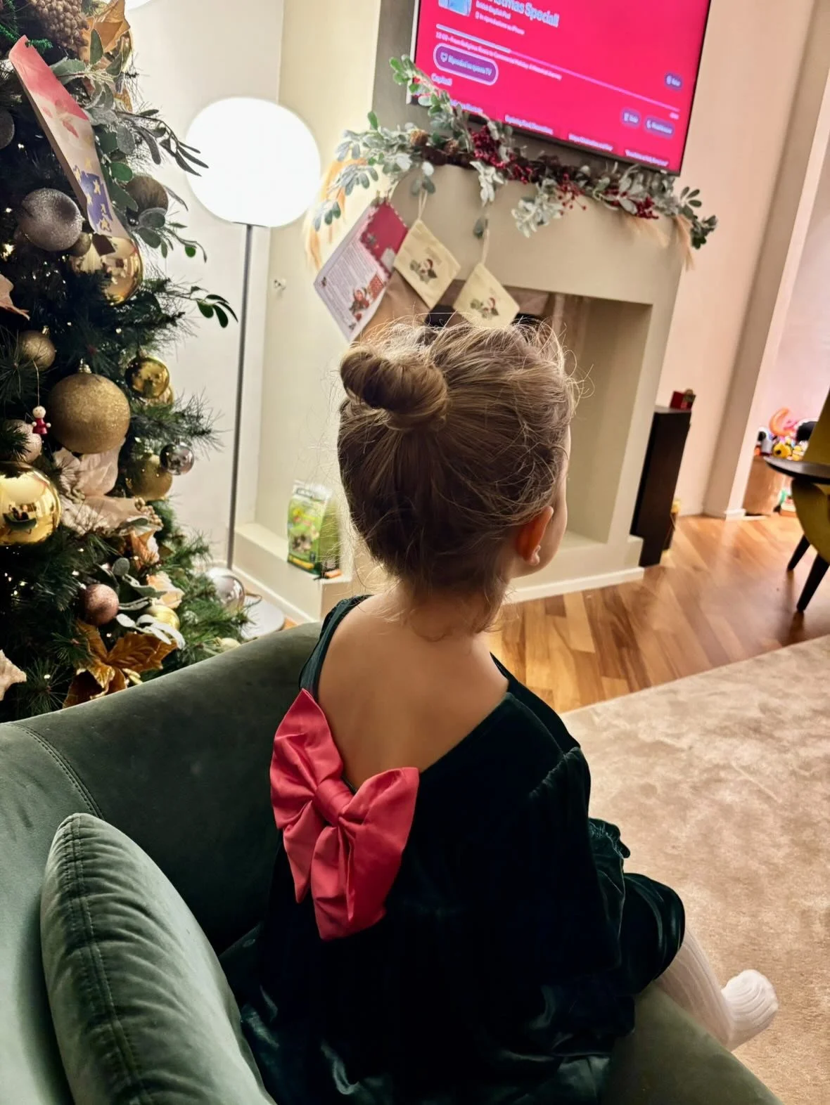 Un po&rsquo; dei vostri #christmaslook ✨🎄&hearts;️

Grazie ad ognuno di voi!🙏🏻