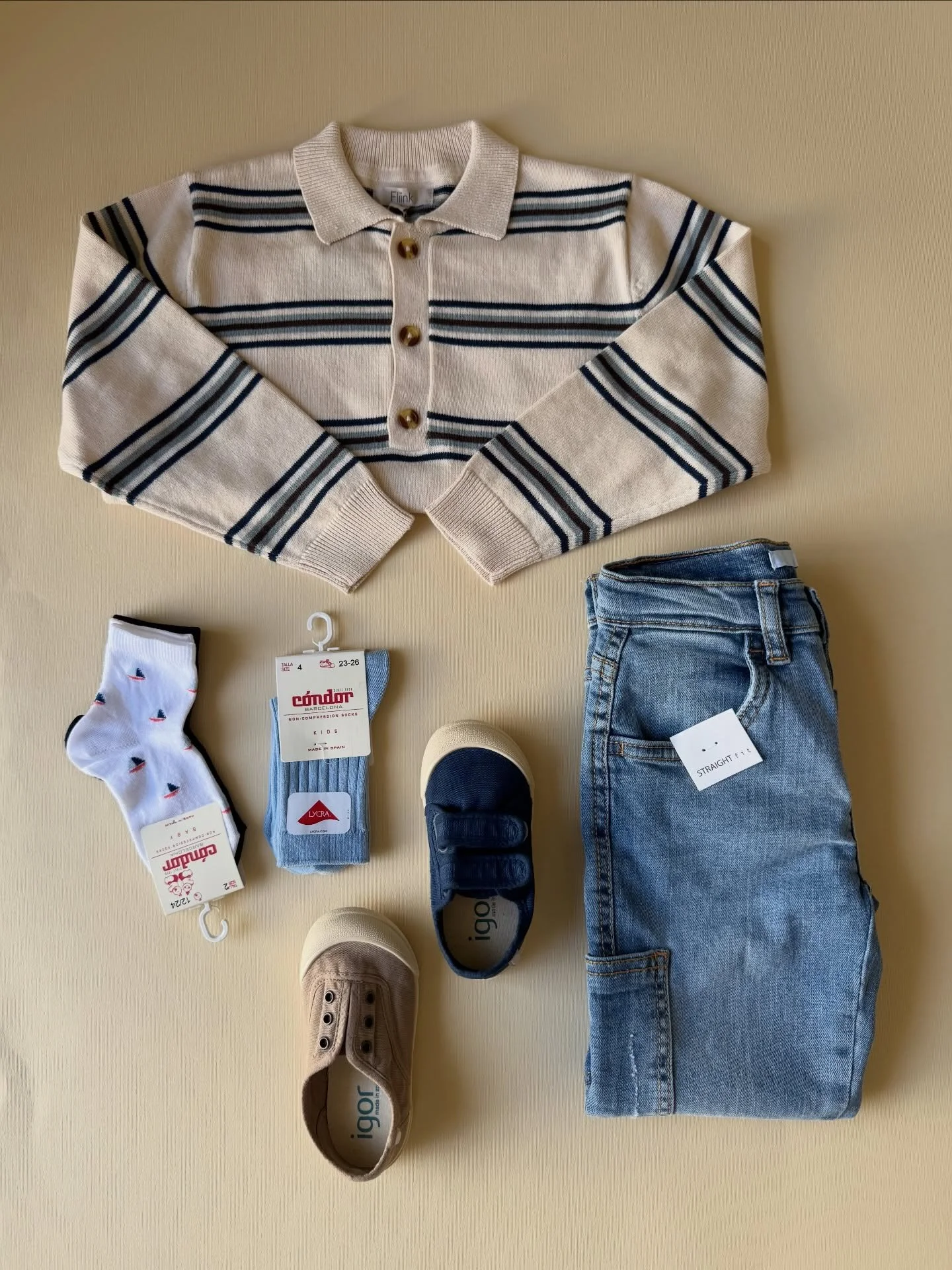 Qualche look primaverile anche per i nostri bimbi 👦🏼🩵

Prediligiamo la praticit&agrave;, ma sempre in grande stile!
Ed ovviamente, abbiniamo sempre una delle nostre scarpine preferite @igorshoes 👟 

Primavera
Outfit bimbo 
Abbigliamento bambino 

