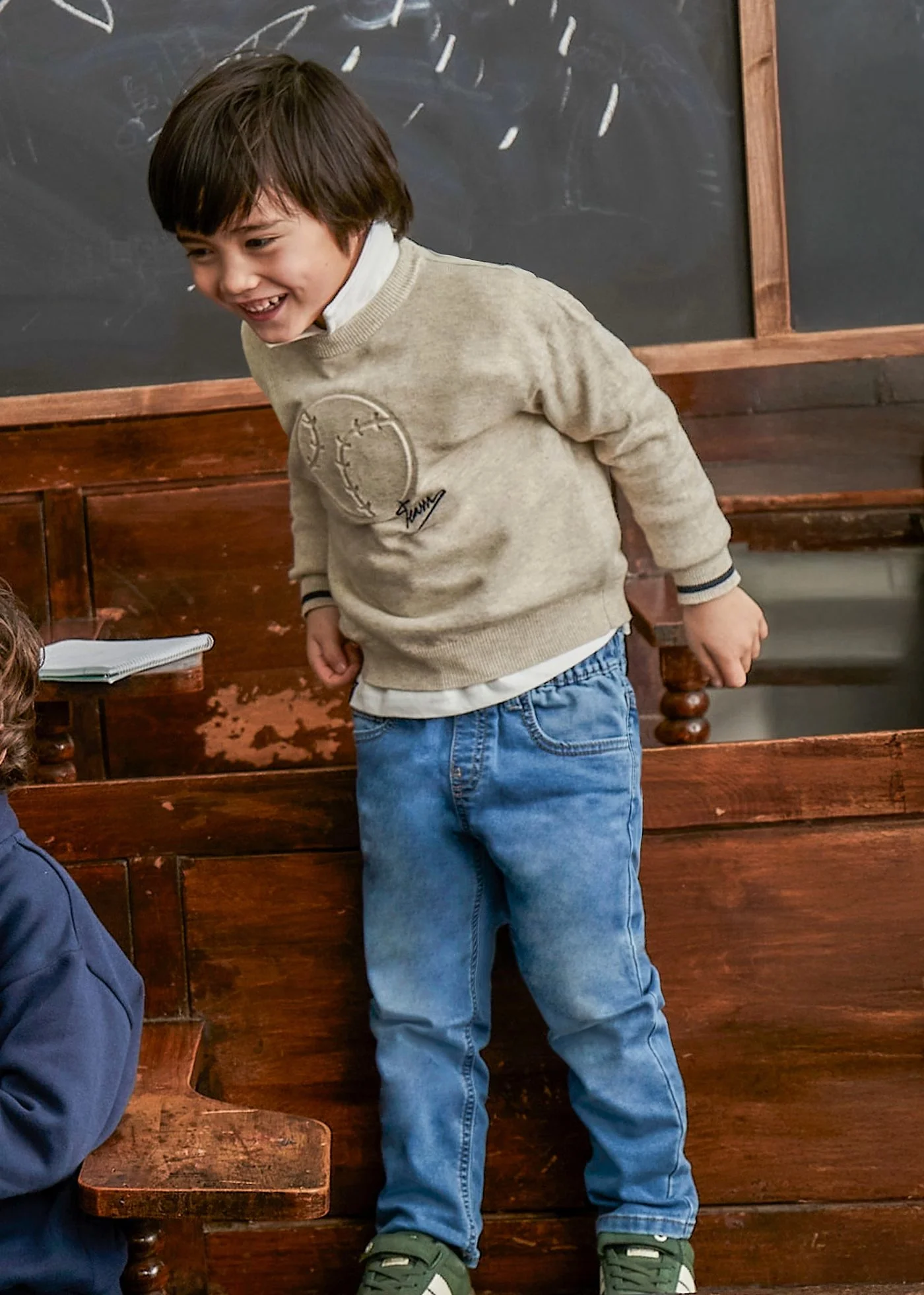 jeans-jogger-bambino-jeans-medio-XL-1.jpg.jpeg