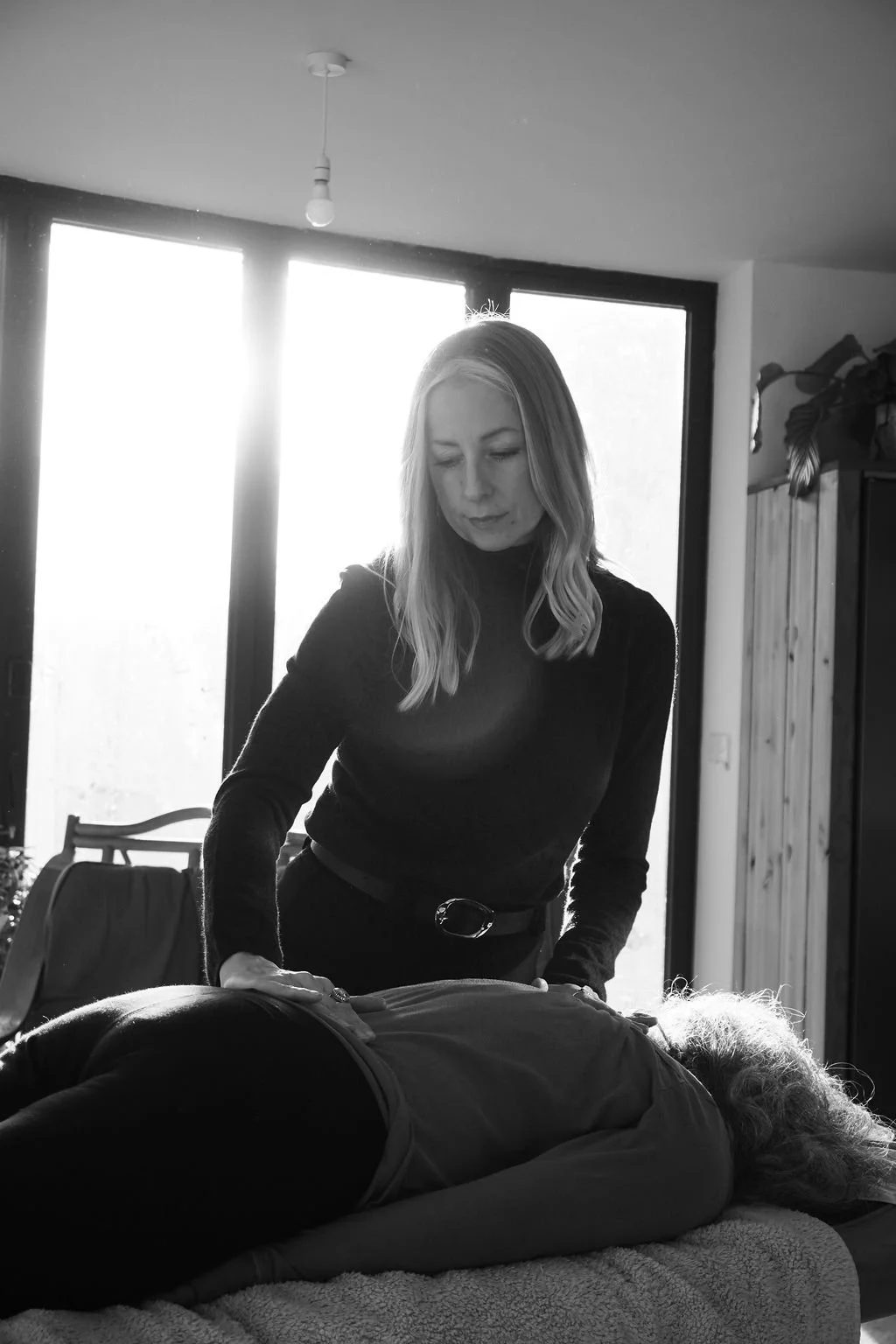 Reiki healing, spinal flow, access healing, access bars, distance healing.