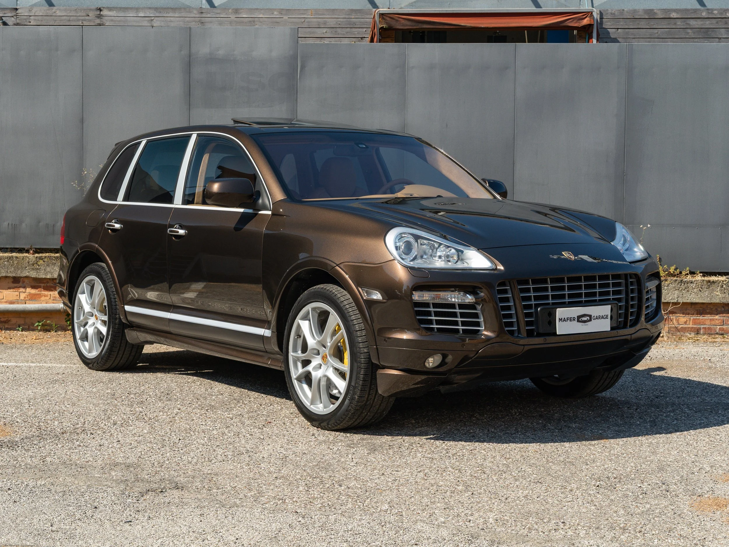PORSCHE CAYENNE 4.8 TURBO S 