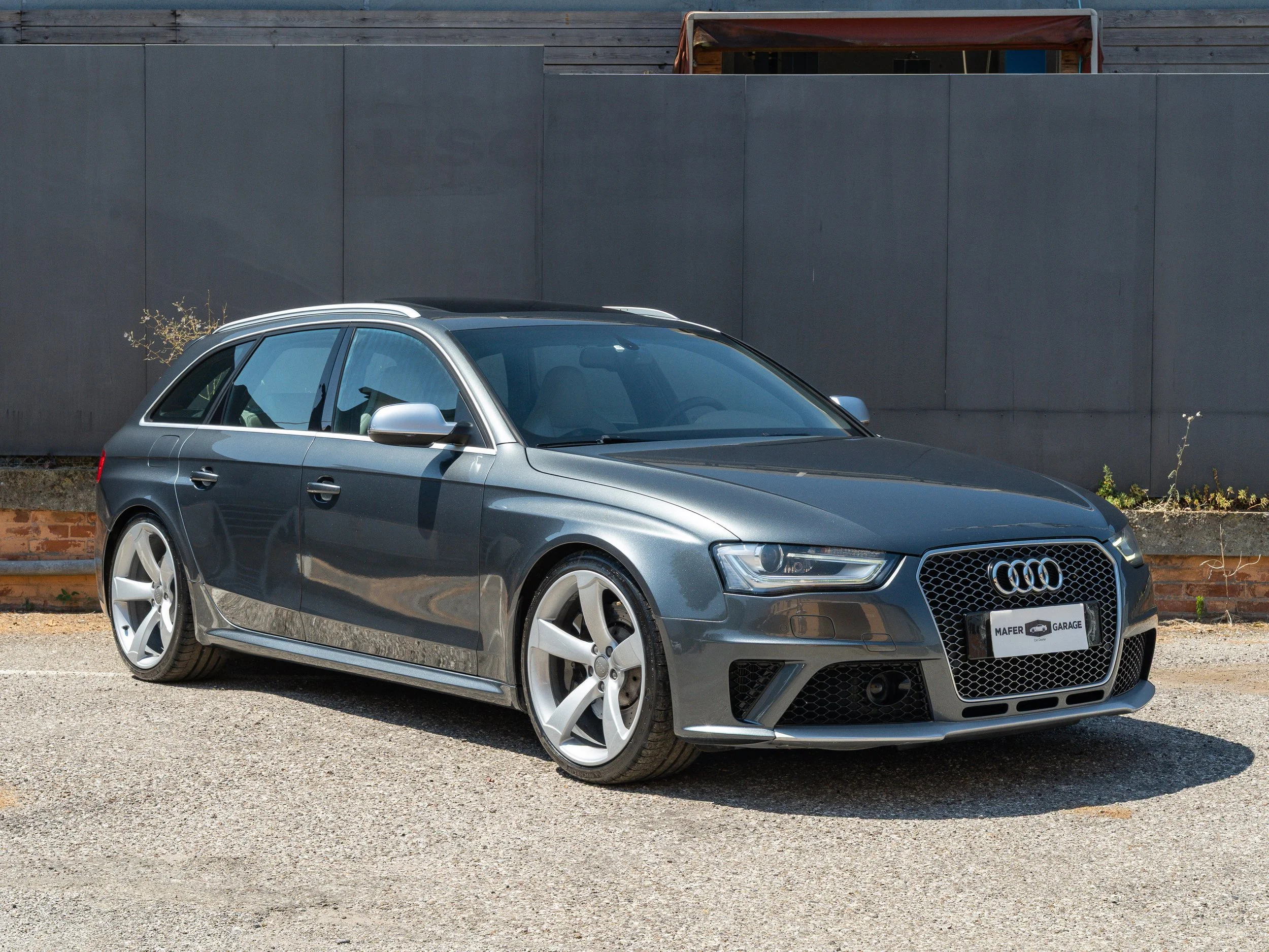 AUDI RS4 AVANT 4.2 FSI QUATTRO 