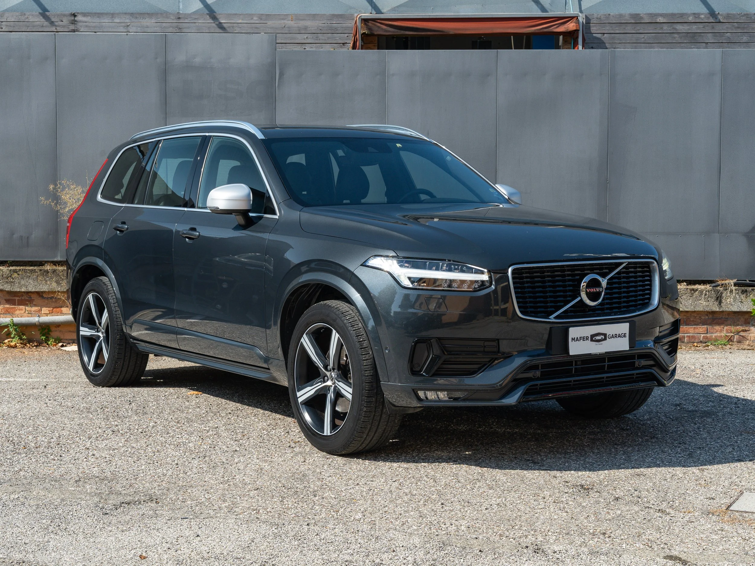 VOLVO XC90 D5 R-DESIGN - AWD - 7 POSTI 