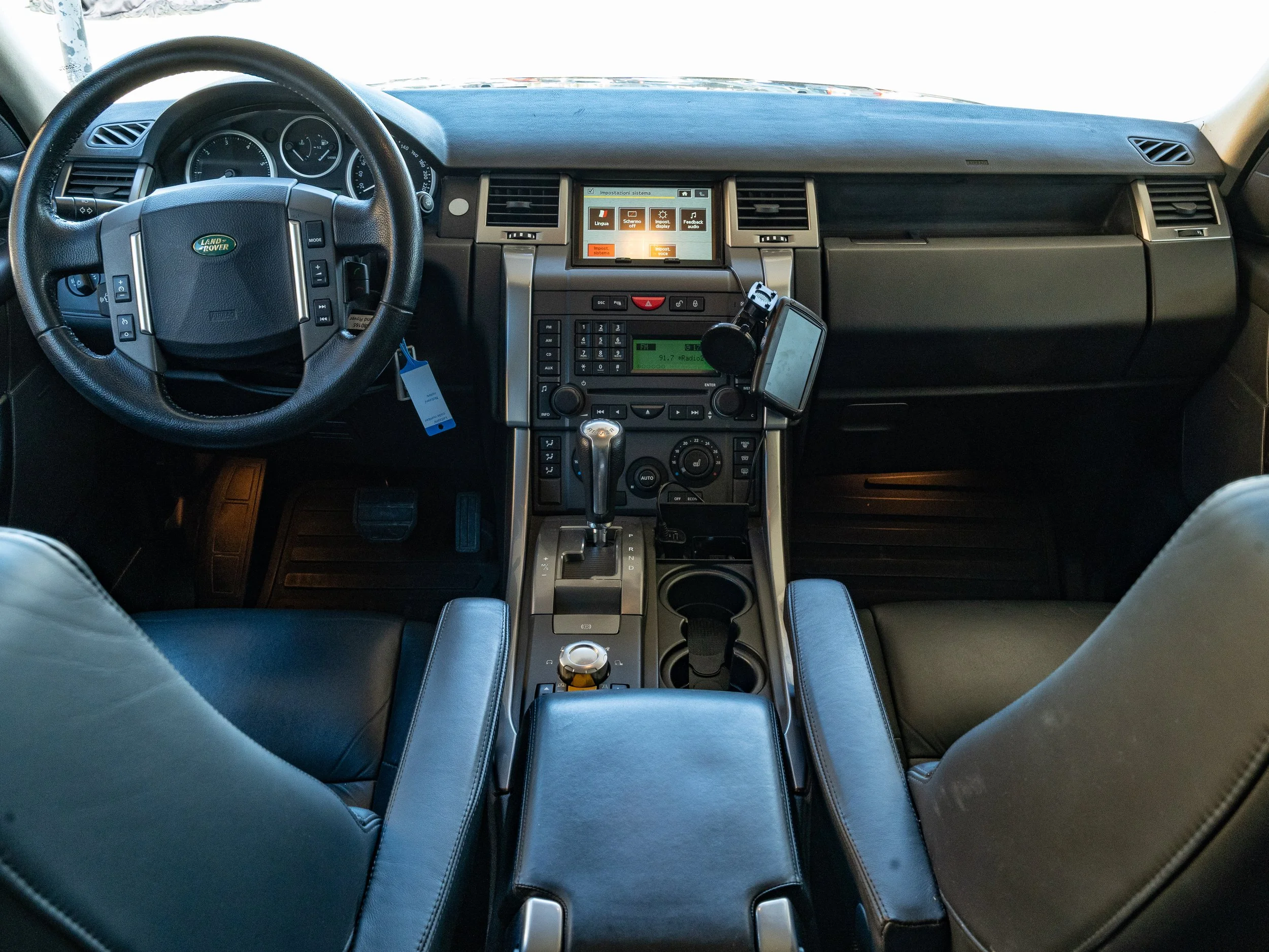 AT-01174.jpg