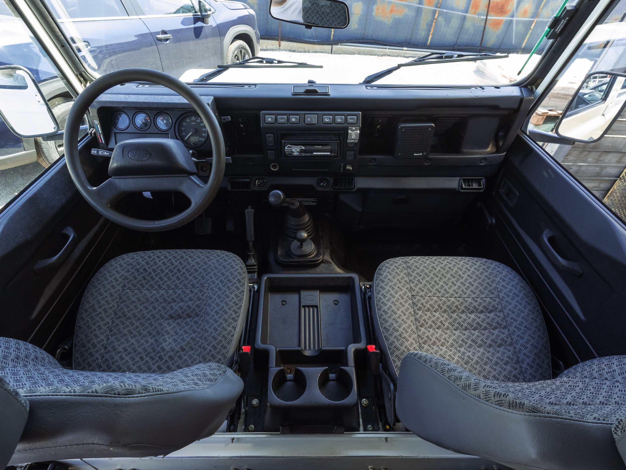 AT-05259.jpg