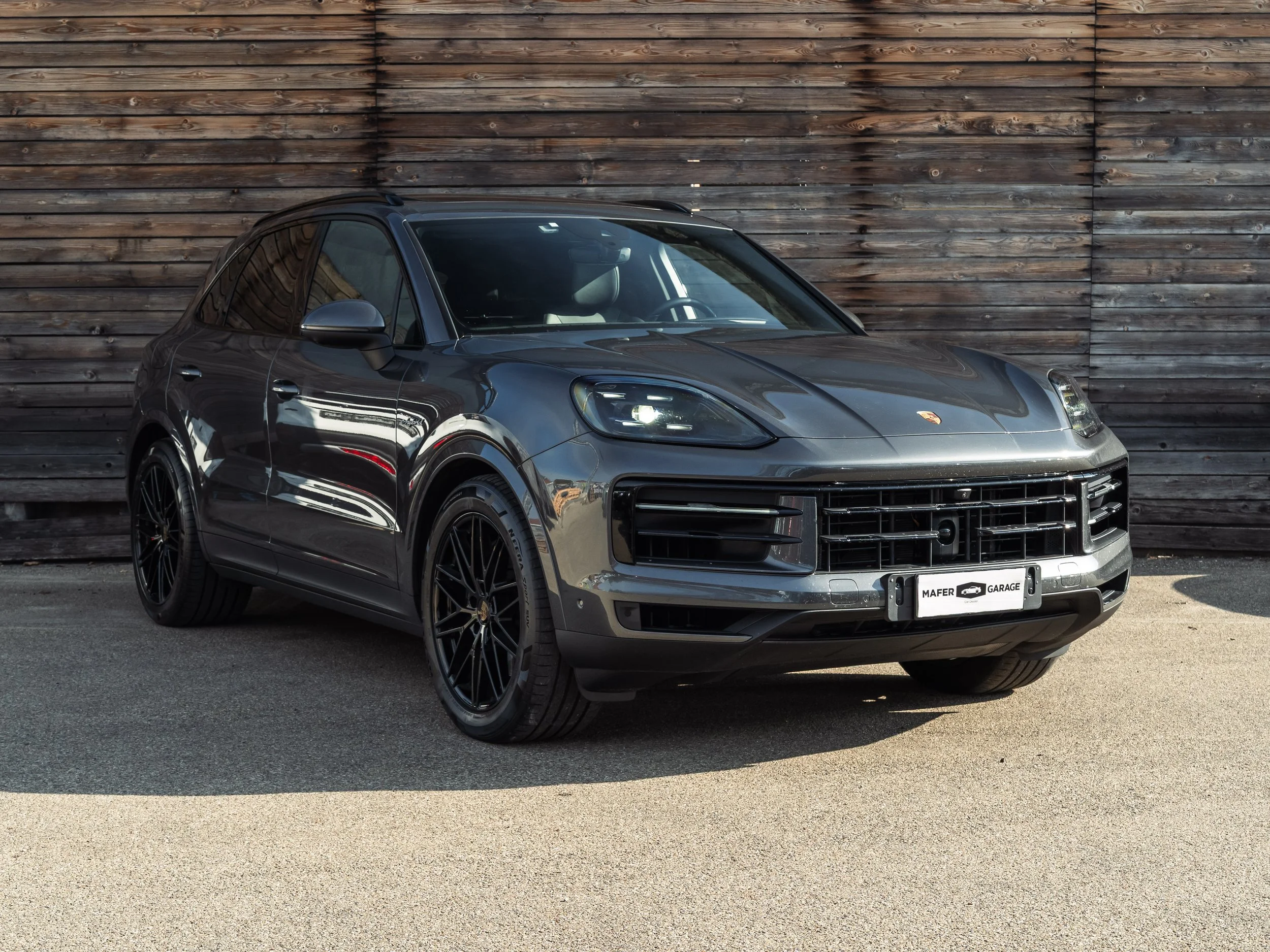 PORSCHE CAYENNE 3.0 E-HYBRID
