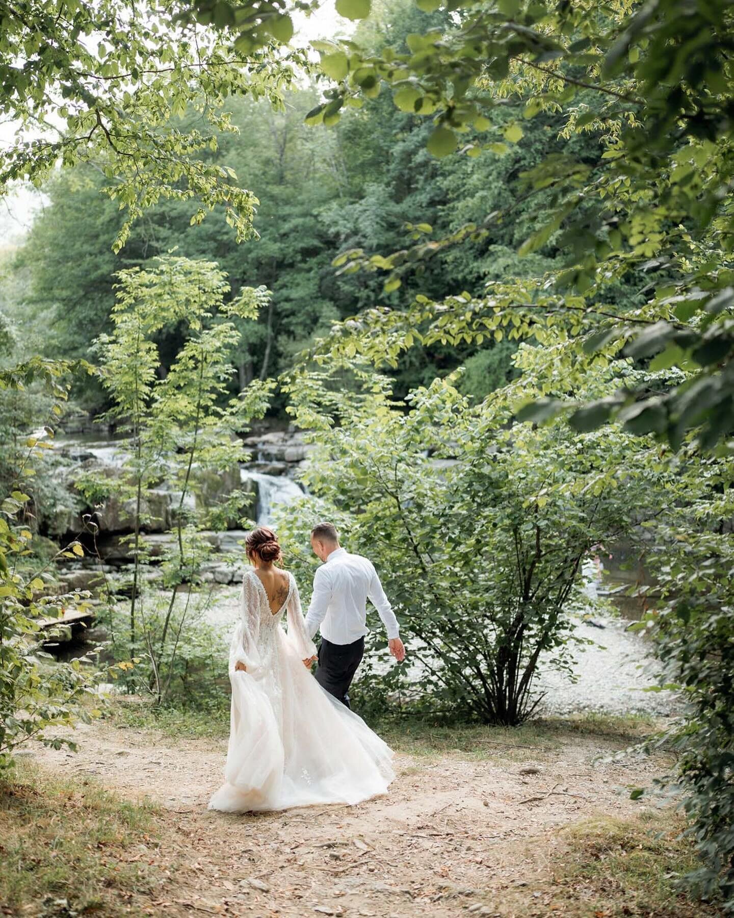 Nikol and Todor
Bedouin Forest Residence
Wholehearted Catering #sonyalpha #sonycreator #Alpha7IV #gmaster #sonygm #sony50mm12gm #alpha7III #alpha7rIII #sony35mm14GM #Sony85mm18 #Bulgariawedding
#bulgariaelopement
#Bulgariaengagement
#Bulgariaproposal