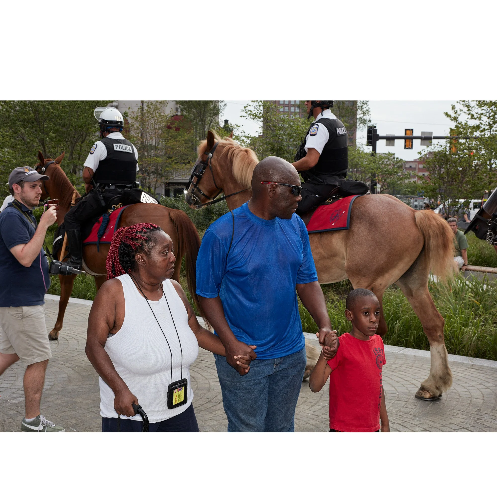 quantum uncertainty first edit images  Pagesv 5-5.jpg