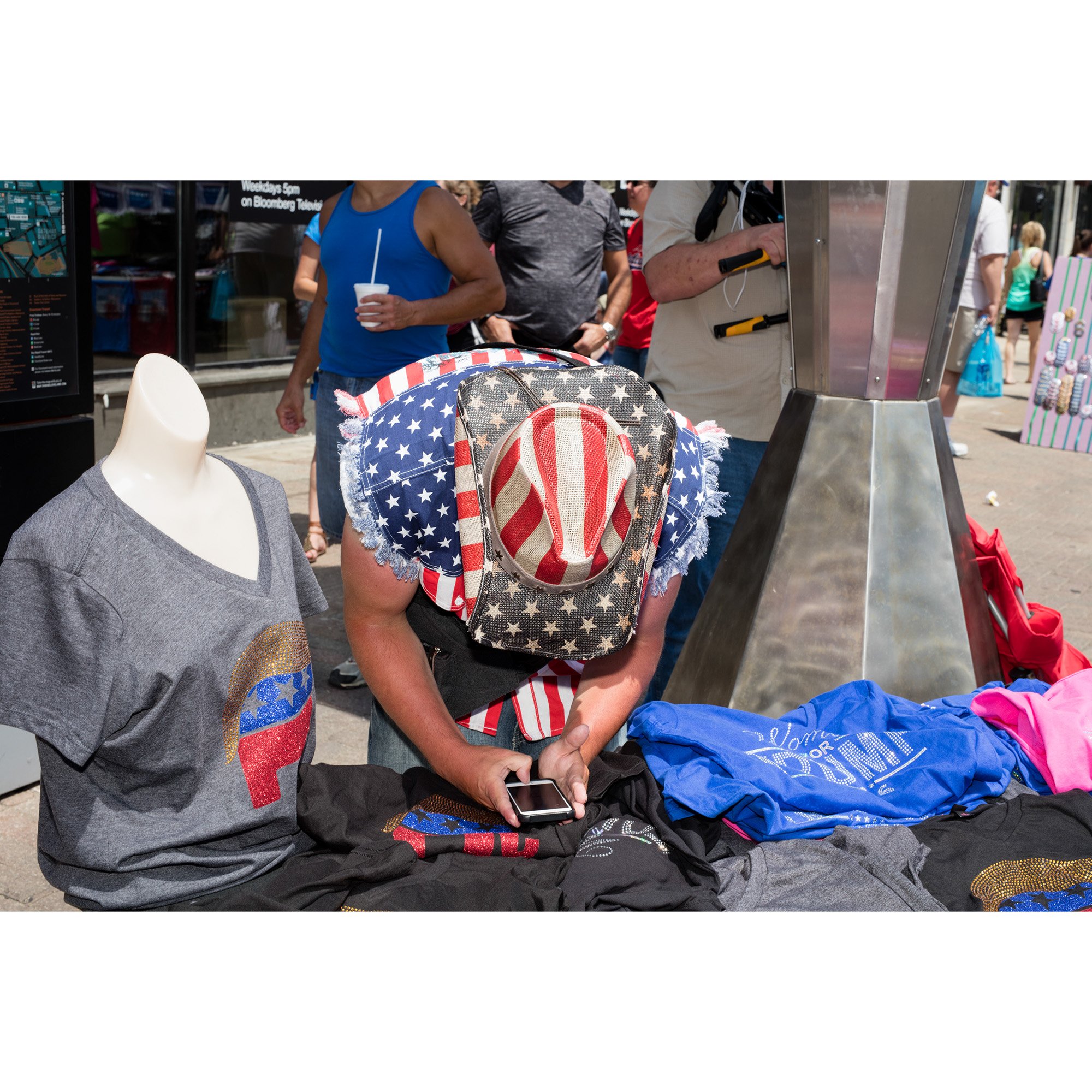 quantum uncertainty first edit images  Pagesv 5-32.jpg