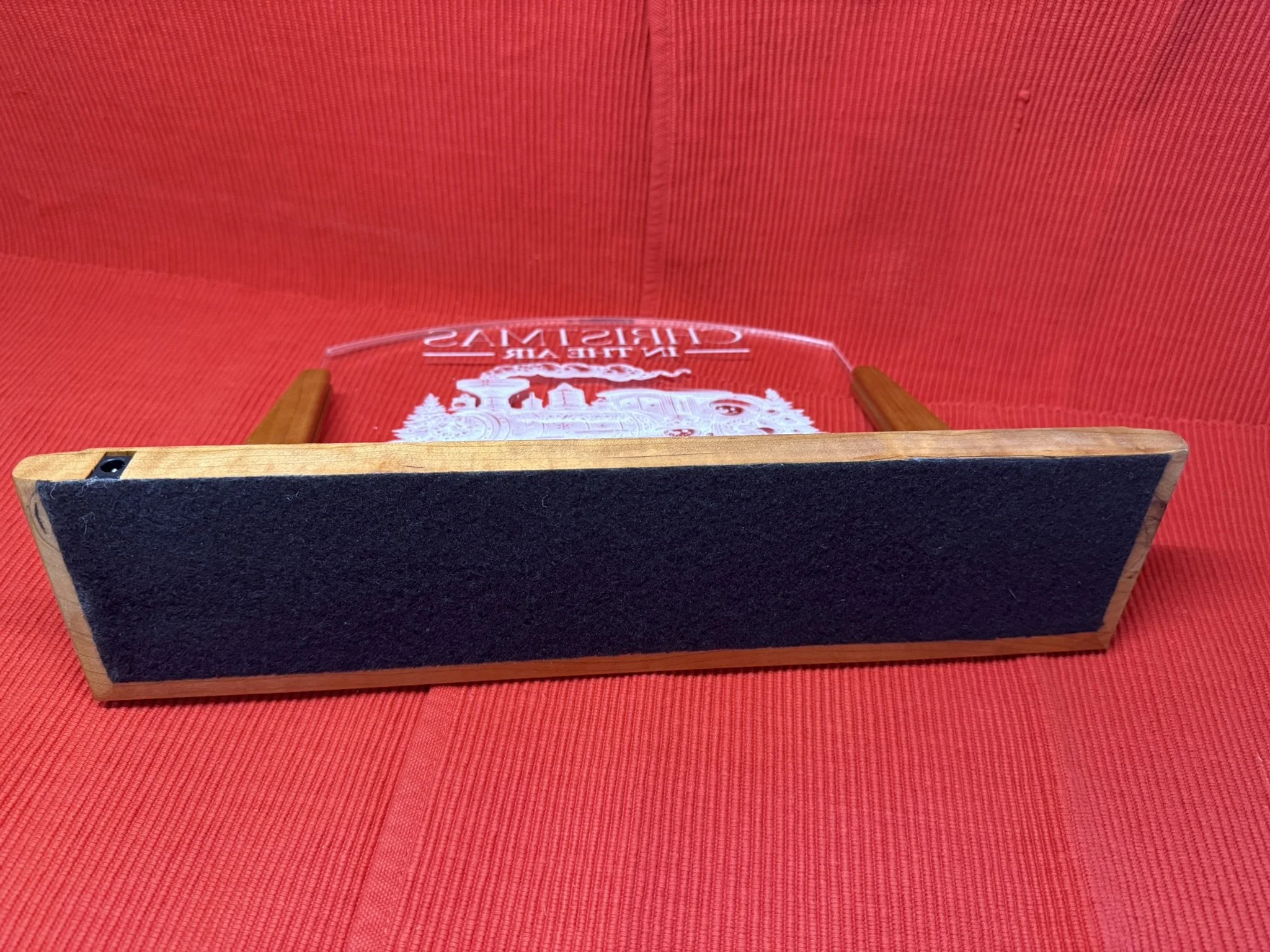 Horizontal Acrylic Light base bottom.JPEG