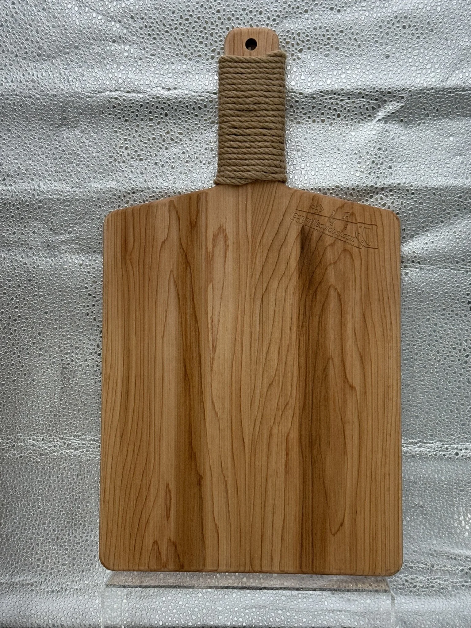Rope Handle Tray Maple Back.JPEG