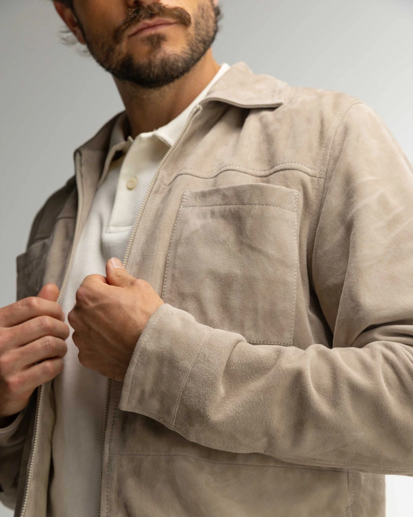 Precision in every detail, felt more than seen.

#agiato #craftedstyle #menswear