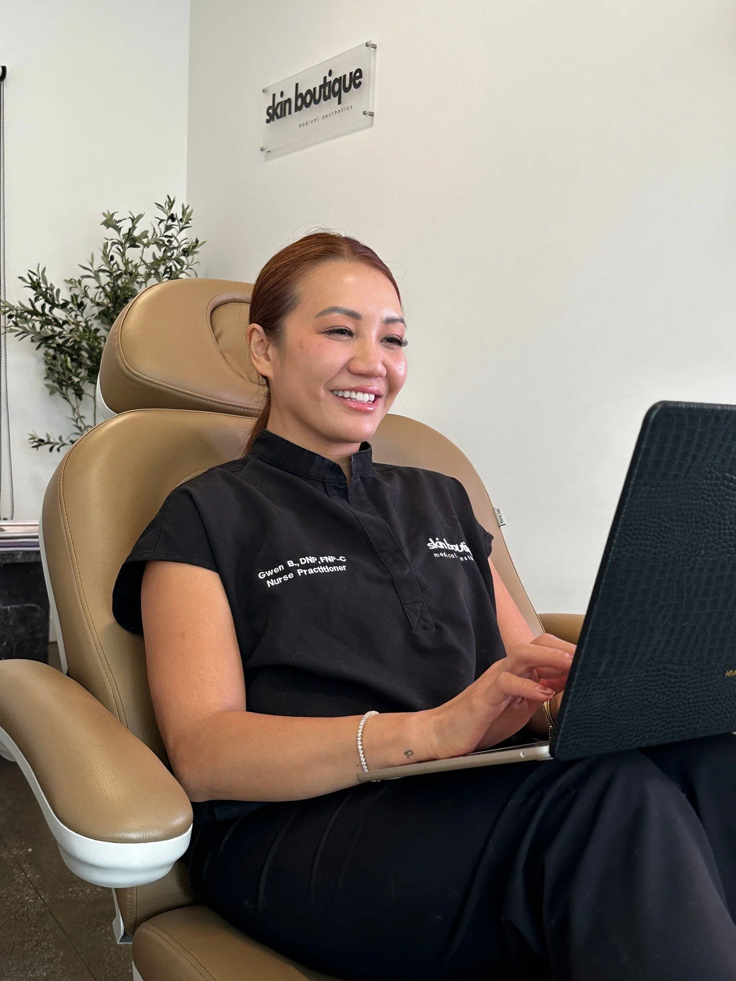 Hi, I&rsquo;m Gwen, and this is where the magic happens ✨

I spend my days curating medical-grade skincare, planning personalized treatments, and making sure every patient leaves feeling confident and cared for. I love helping you achieve your skin g