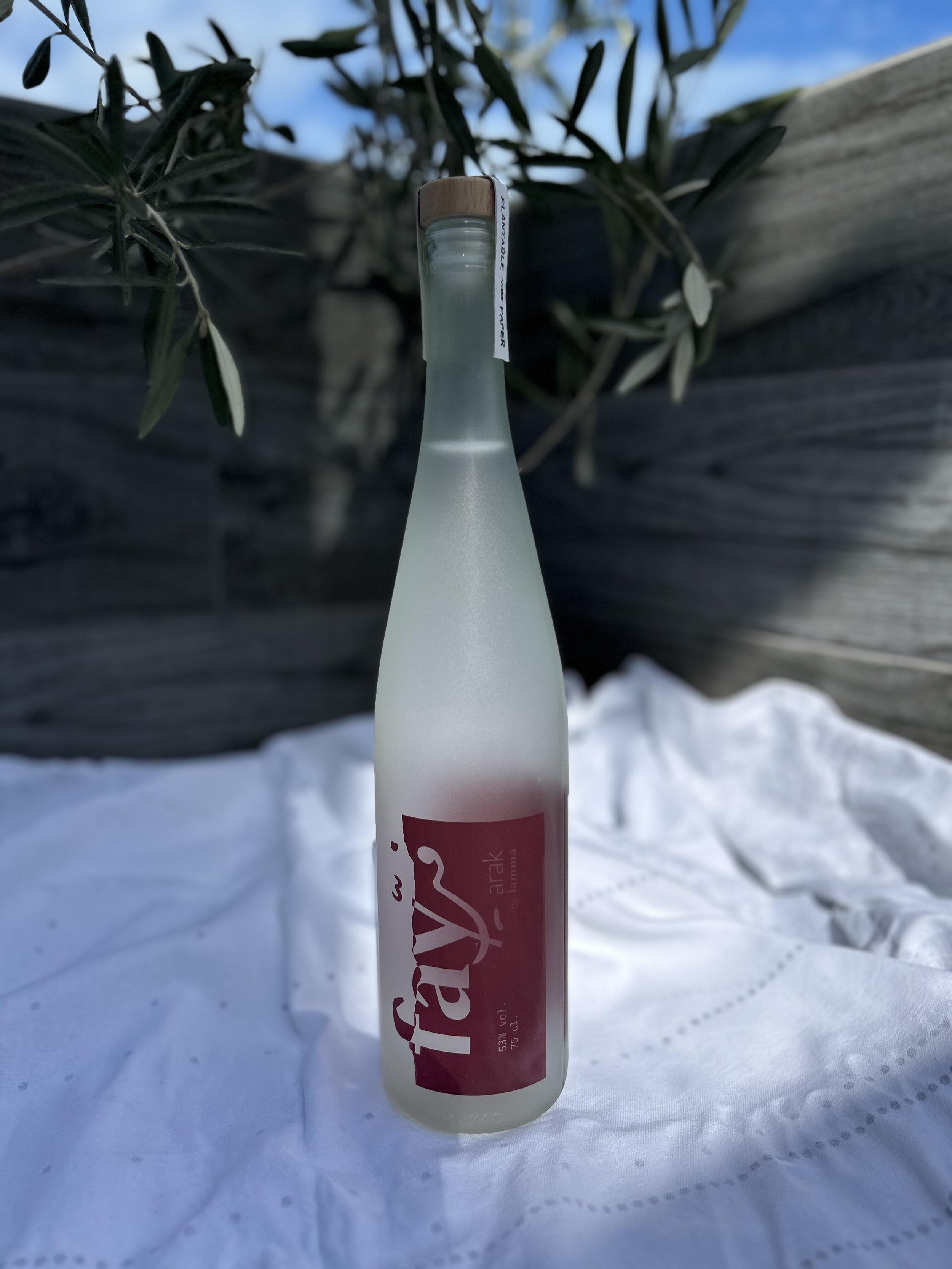 Fay-arak-75cl-53% alc.jpg