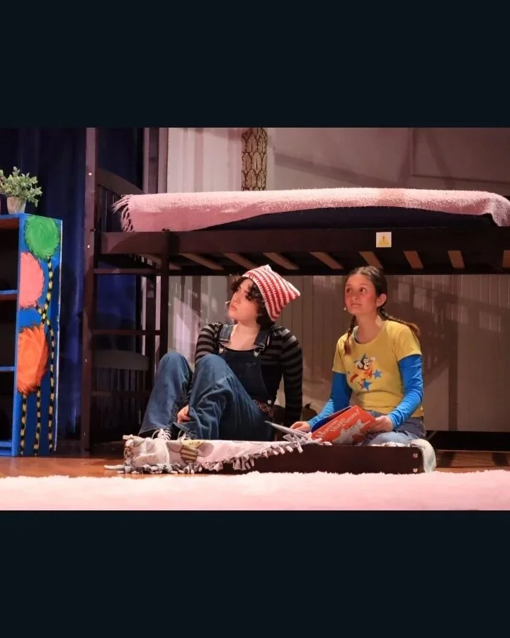 It has been an absolute pleasure and so much fun to be a part of this show. Everyone is so talented and kind and funny and I wish you all the best, I couldn't have asked for a better last show at New Paltz. I'll miss you all so much, see you in Solla