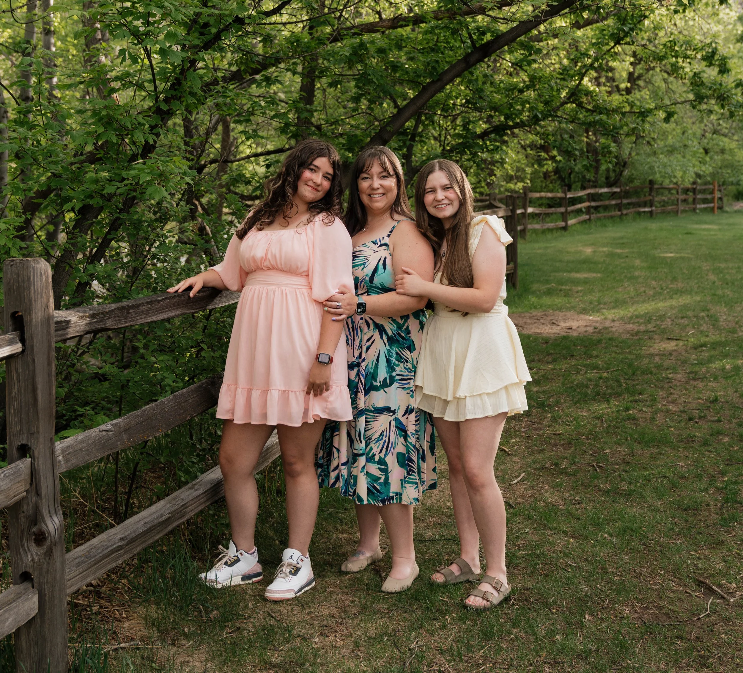 Sheena Murphy founder of Radiant and Rooted Coaching with daughters