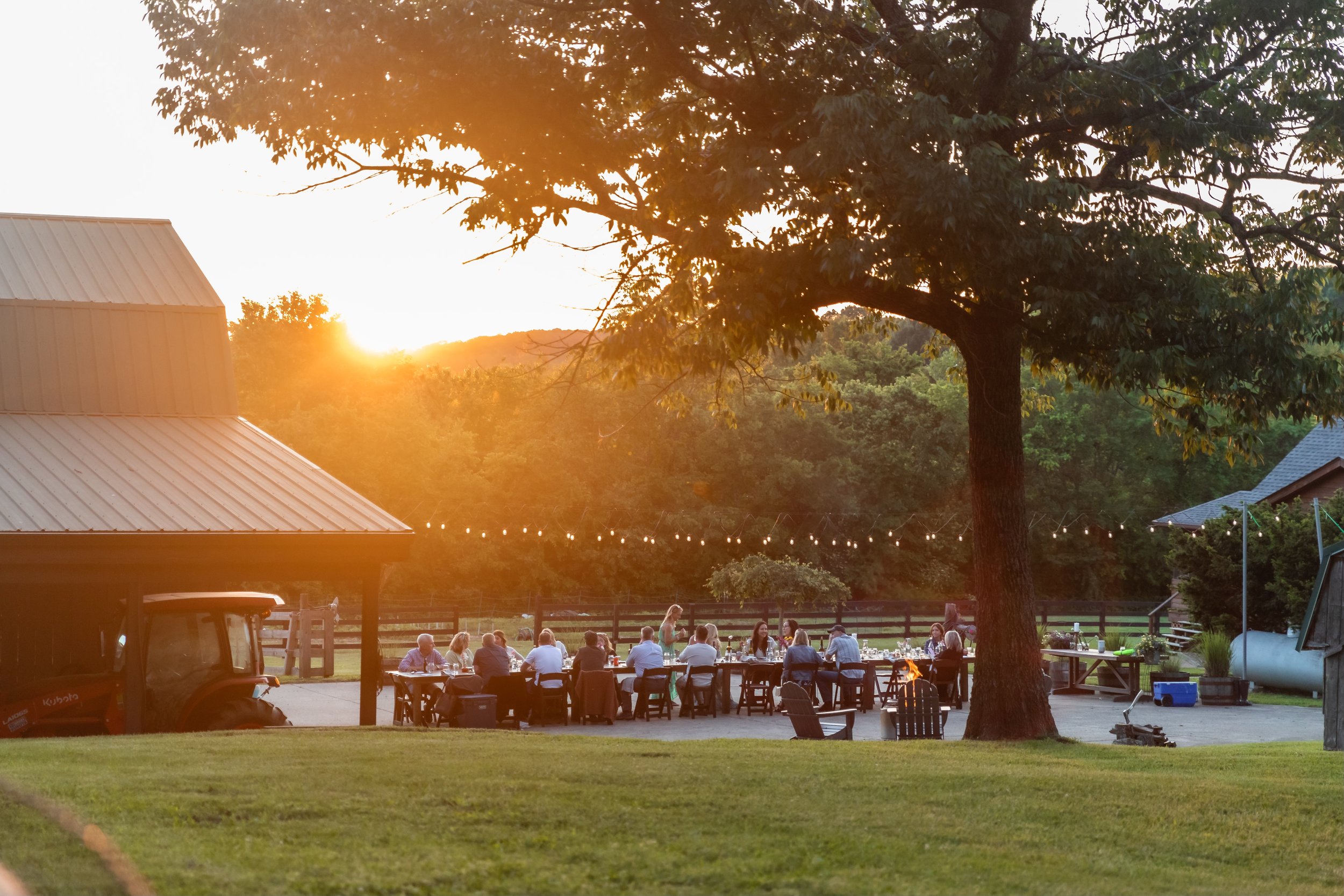 DigitalLove_CommercialPhotography_YoungHarvestFarm_FarmDinner-119.jpeg
