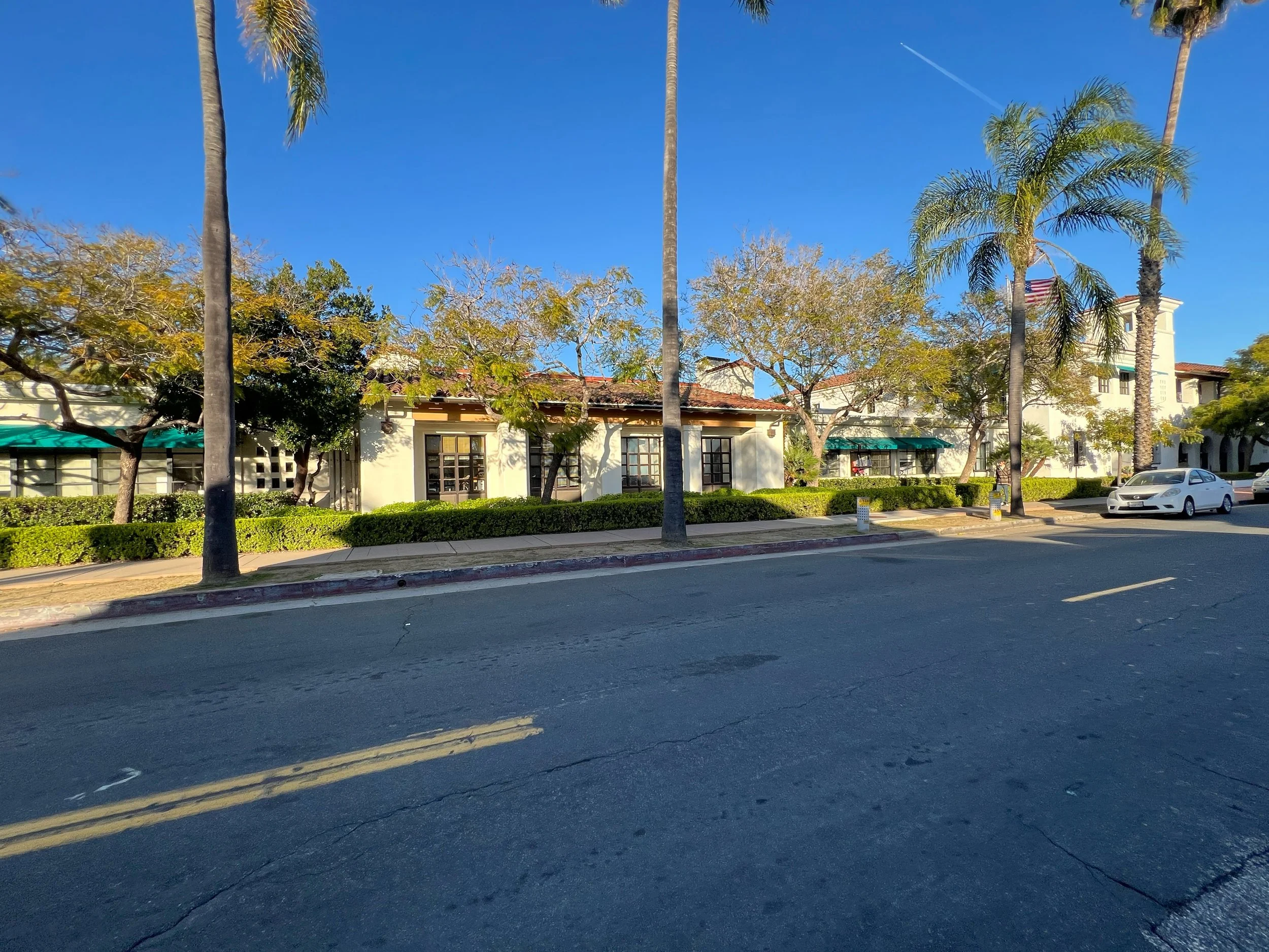 "Lorem ipsum dolor sit amet, consectetur adipiscing elit, sed do eiusmod tempor incididunt ut labore et dolore magna aliqua. Ut enim ad minim veniam, quis nostrud exercitation ullamco laboris nisi ut aliquip ex ea commodo consequat. Duis aute irure d