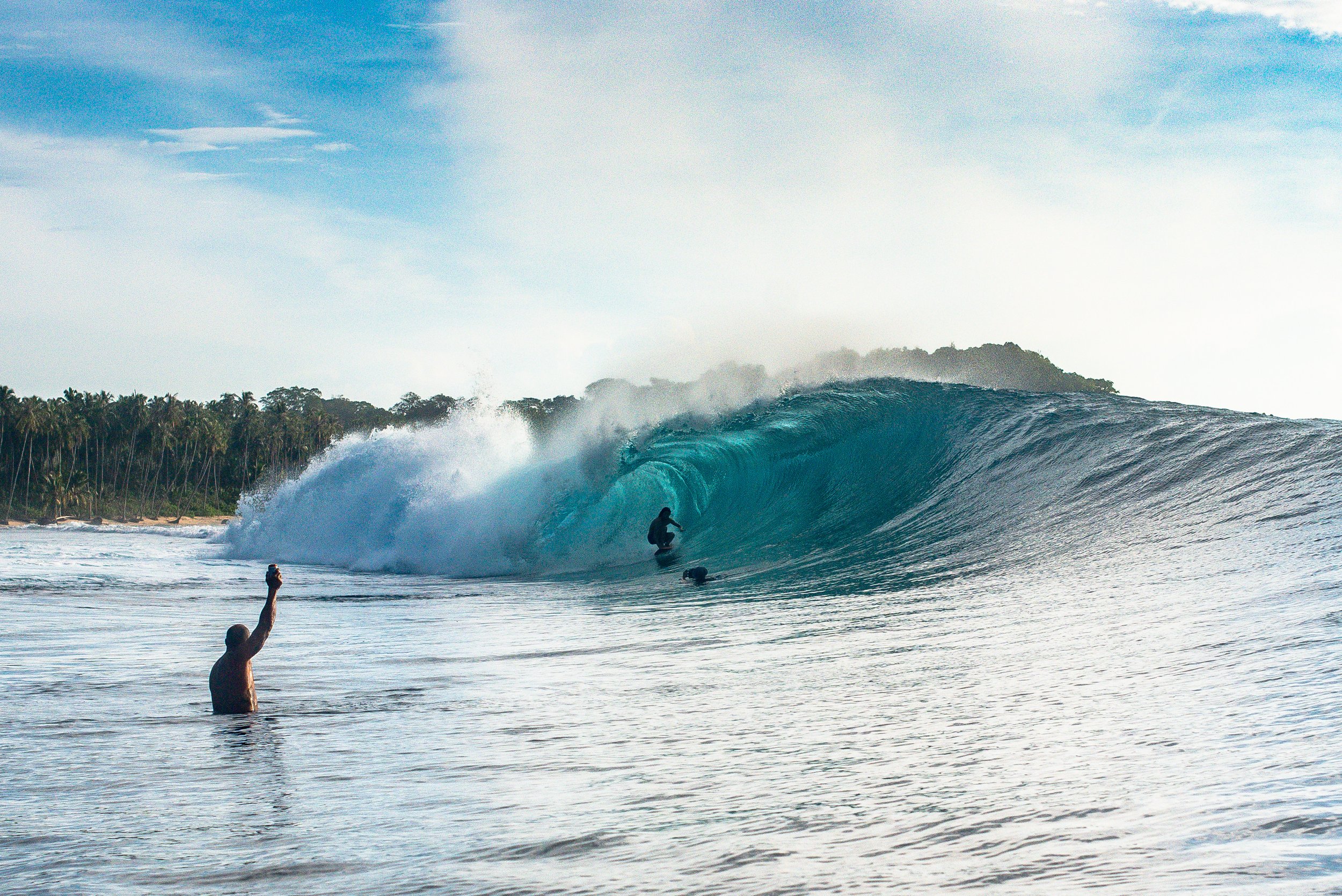 SWITCHFOOT MENTAWAI HAS A NEW WEBSITE, INSTAGRAM NAME &amp; EMAIL!