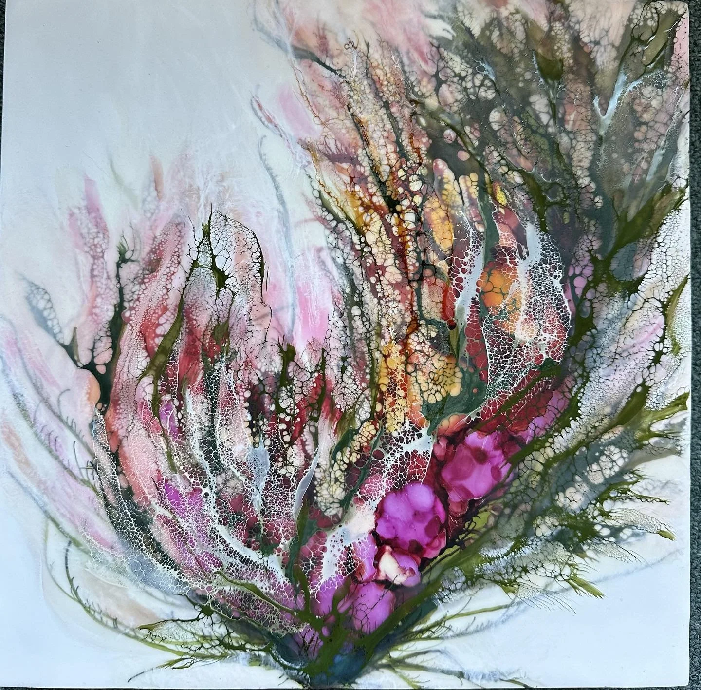 New work on the way&hellip;12 x 12 wood panel encaustic with mixed media&hellip; DM me for details!
Encaustic by Stacy