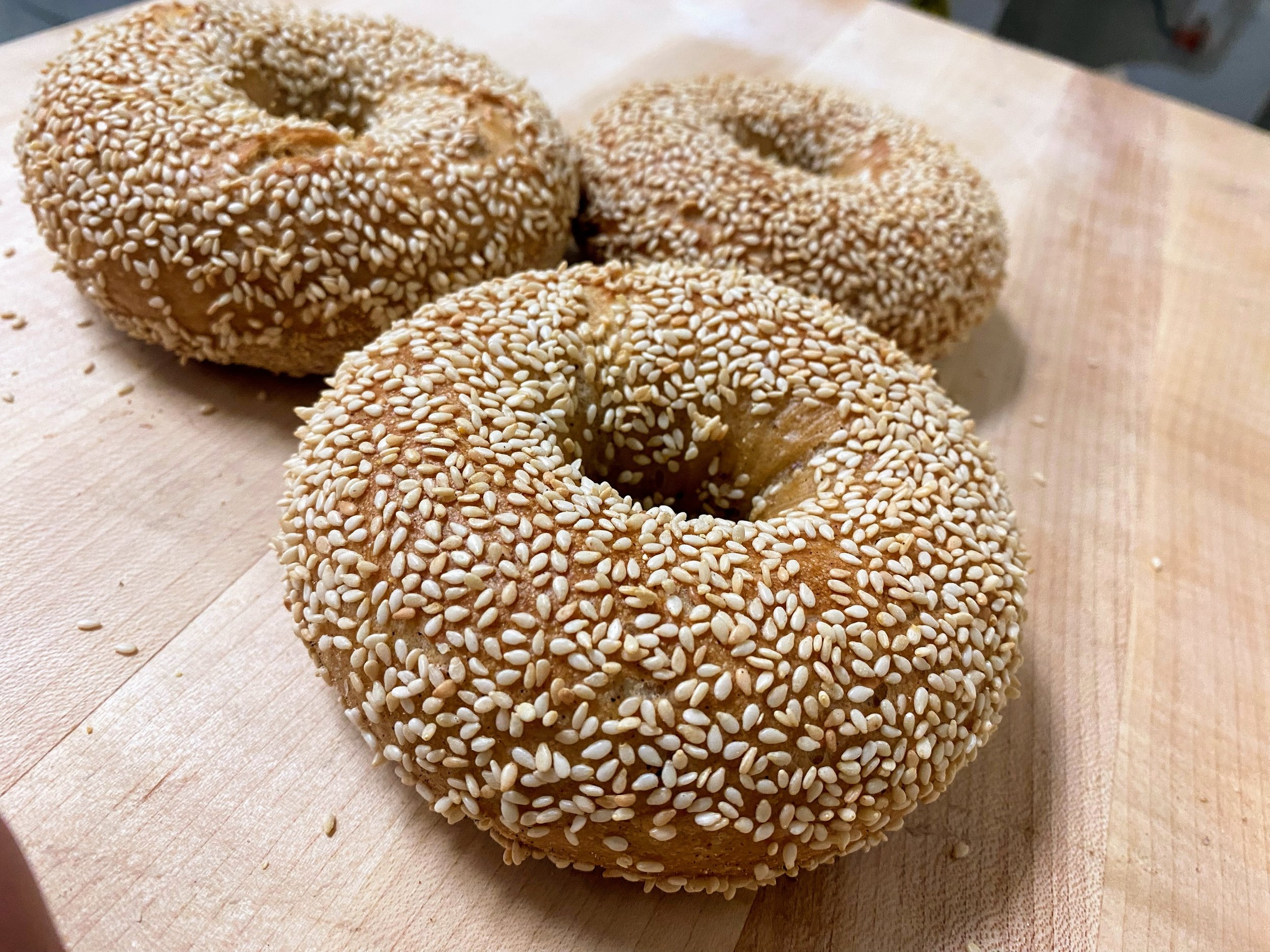 Sesame Bagels x4