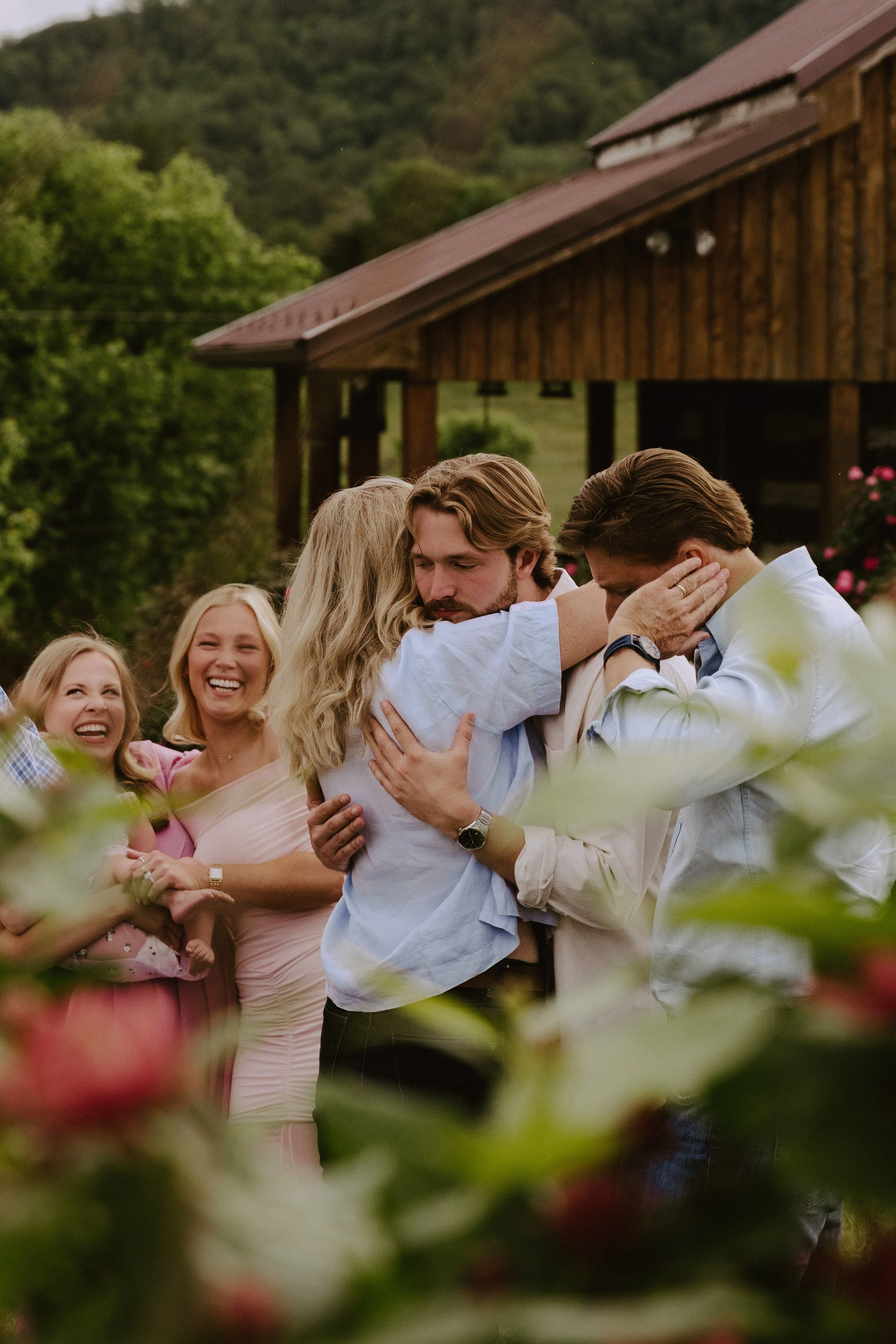 Grayson&Laina-100.jpg