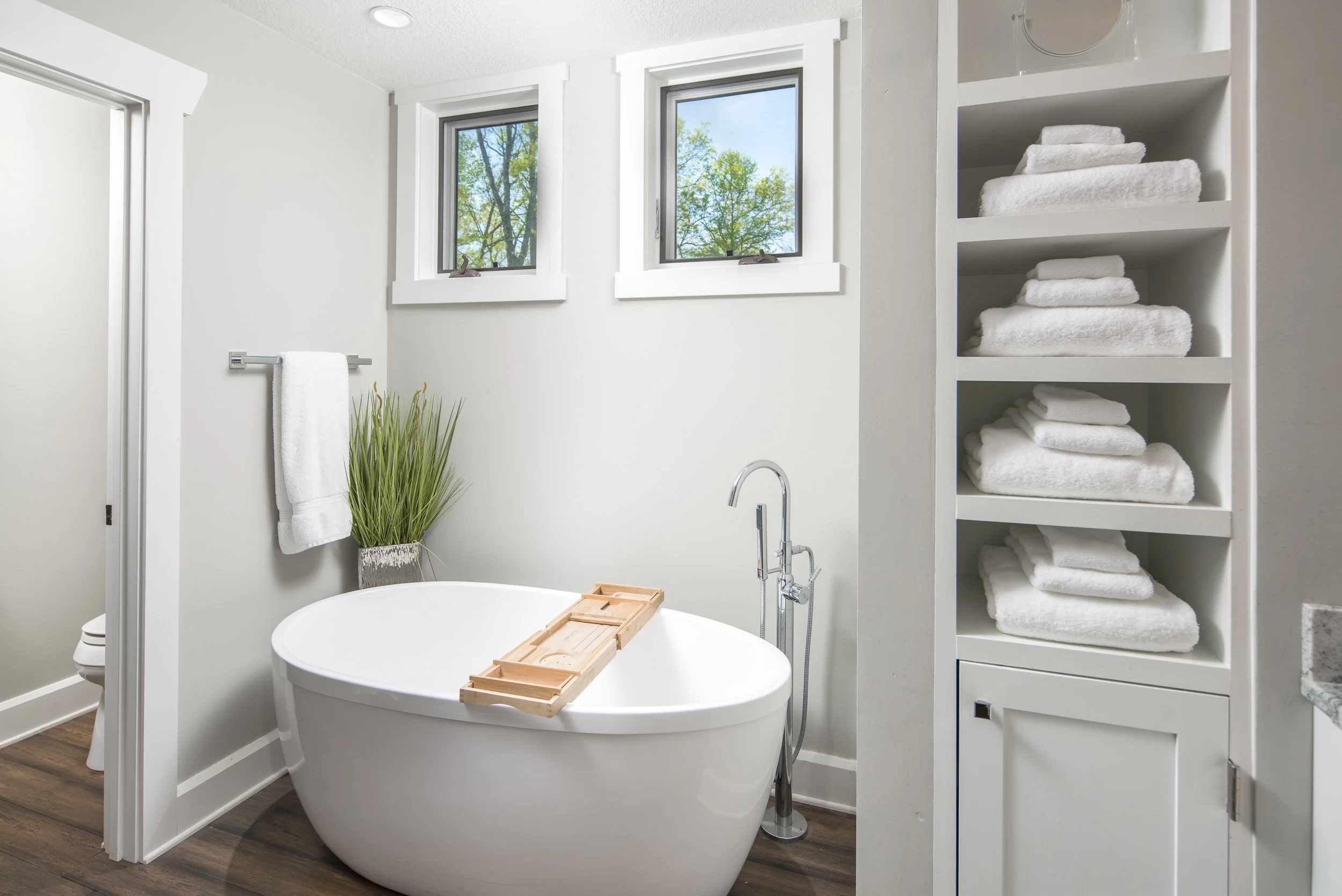 RBV-426 Springbrook Ln-4.jpg