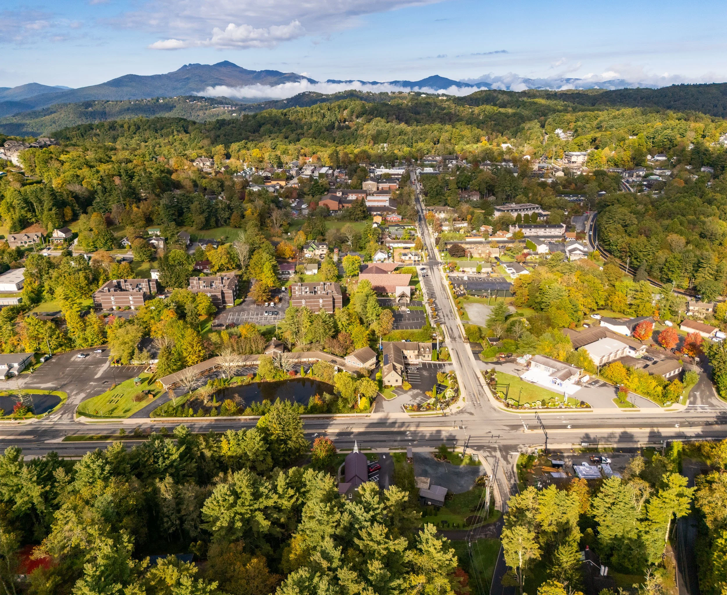 RBV-145 Maple Rd (Airbnb)-9.jpg