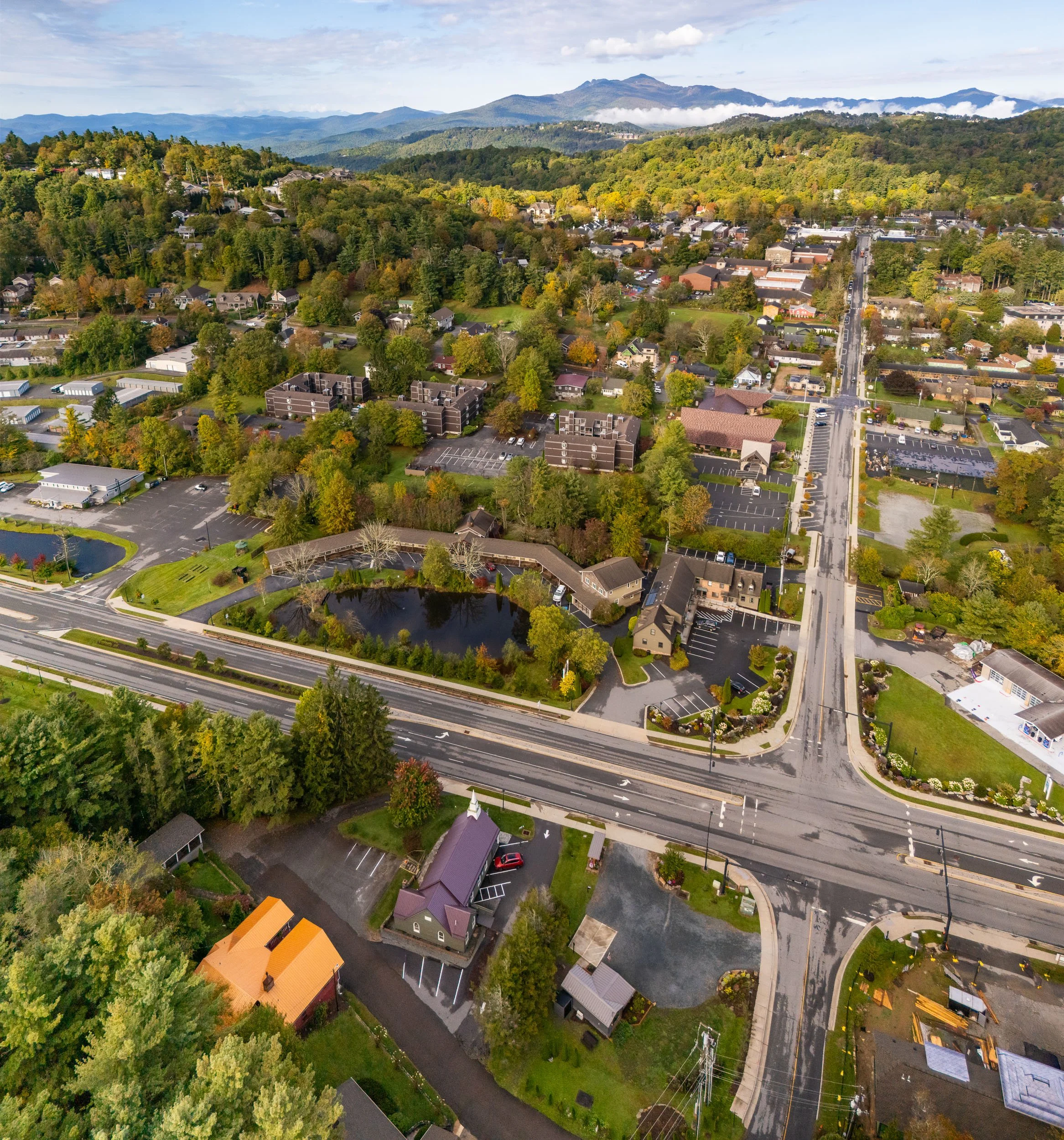 RBV-145 Maple Rd (Airbnb)-3.jpg